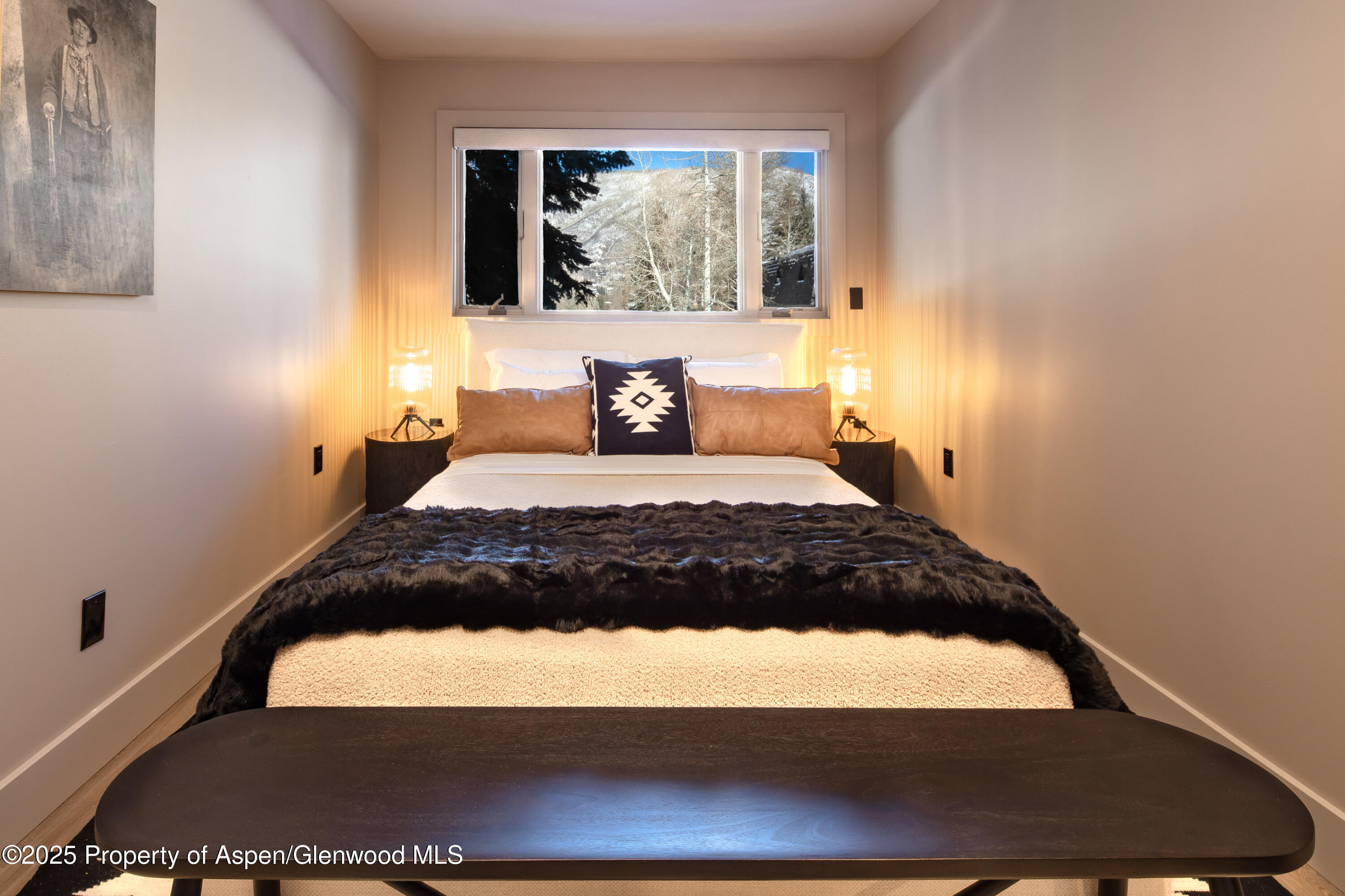 100 E Dean Street, 1b Property Photo 21