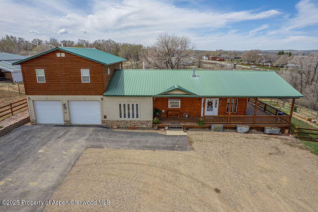 1020 Thompson Way Property Photo 1