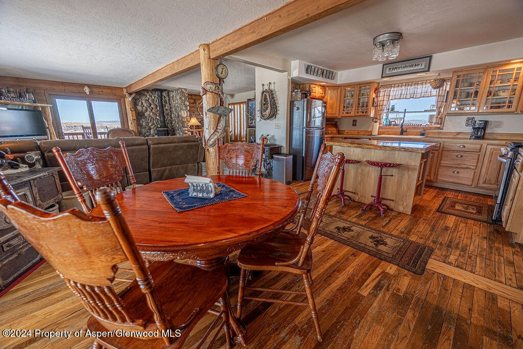 1020 Thompson Way Property Photo 16