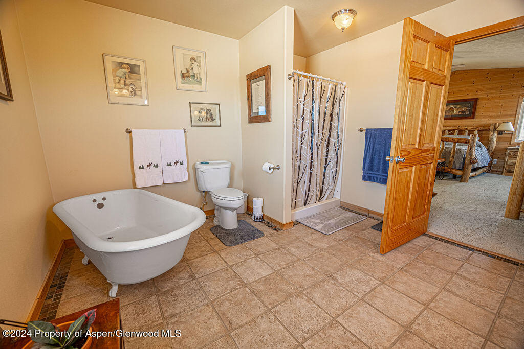1020 Thompson Way Property Photo 27