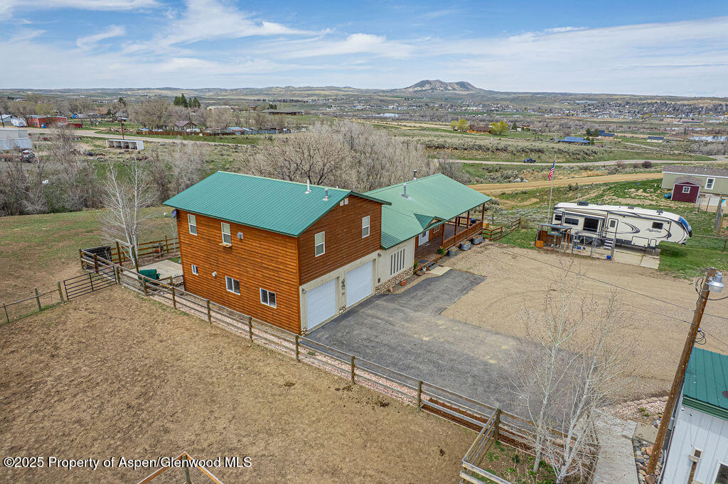 1020 Thompson Way Property Photo 43