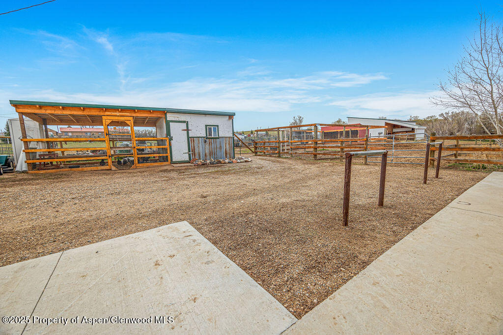 1020 Thompson Way Property Photo 63
