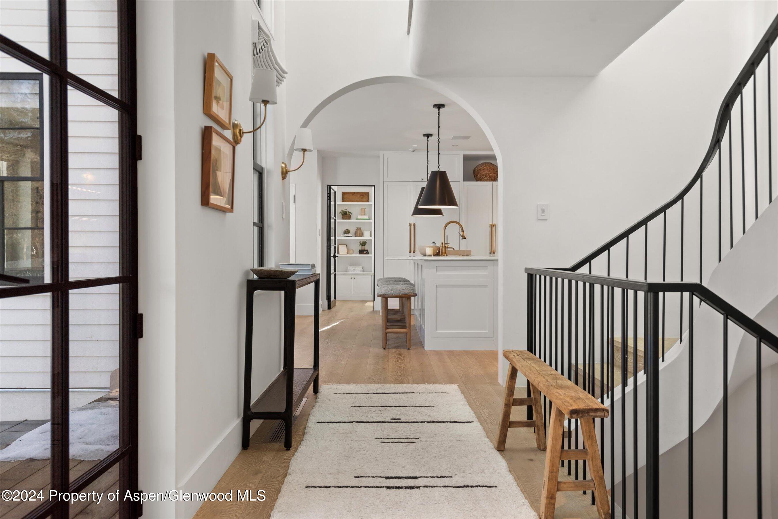 134 E Bleeker Street Property Photo 12