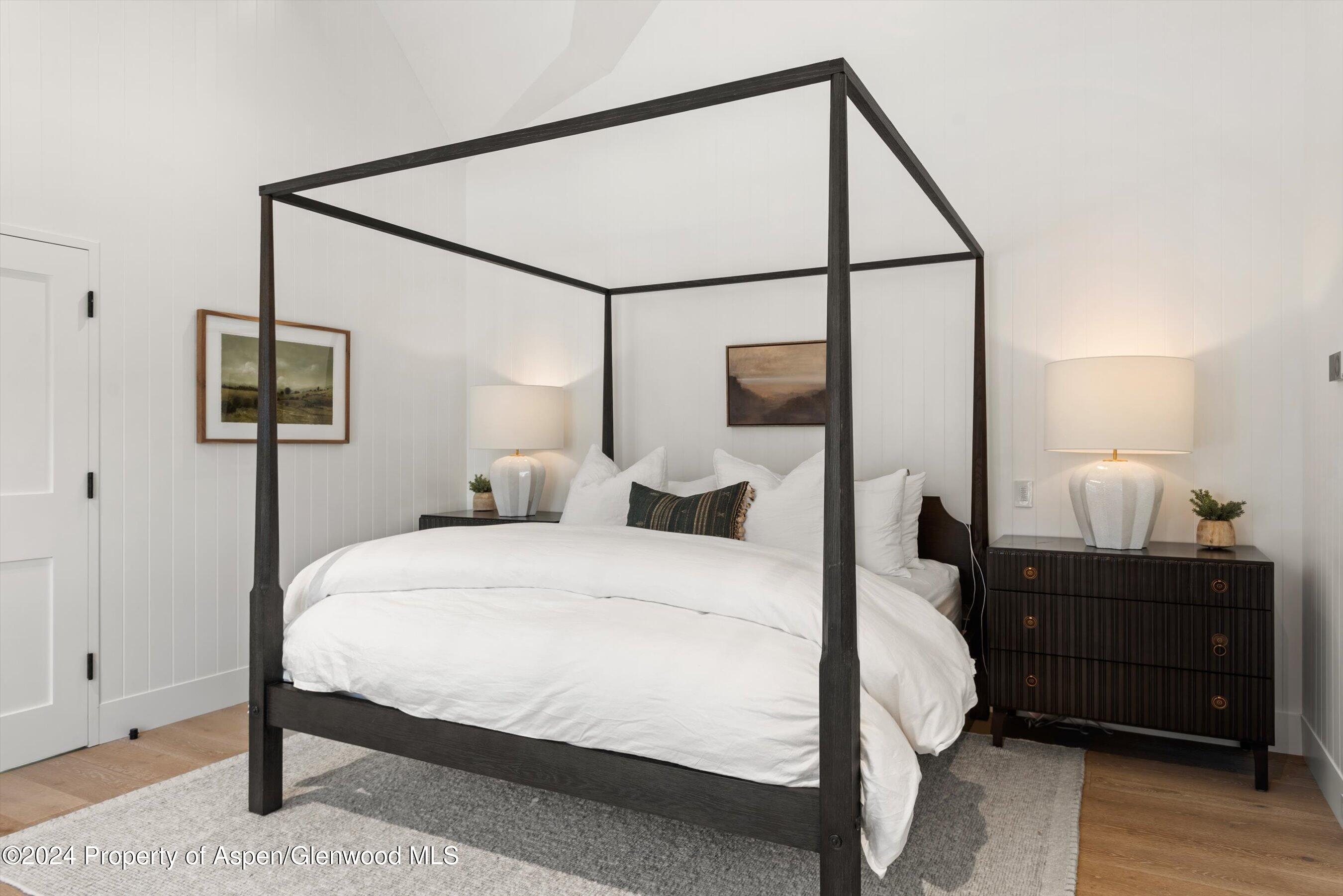 134 E Bleeker Street Property Photo 18
