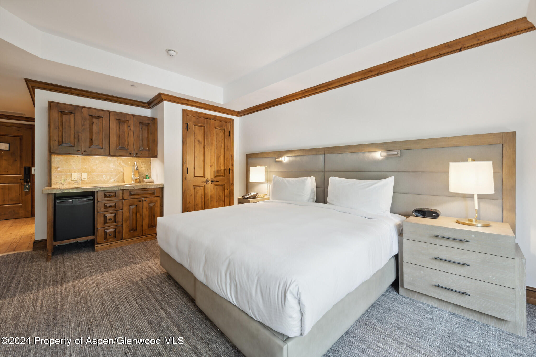 415 E Dean St, Unit 37 Property Photo 17