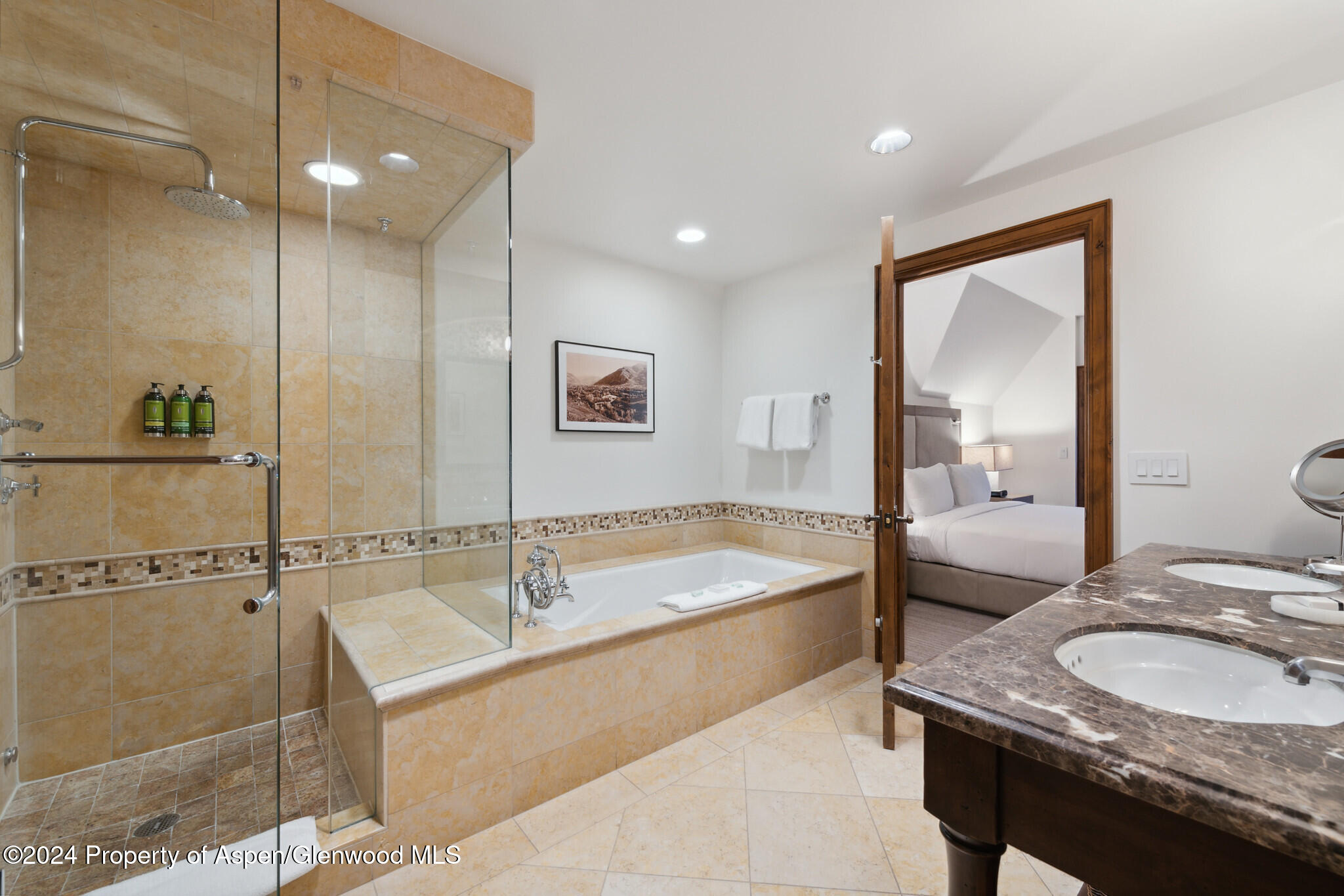 415 E Dean St, Unit 37 Property Photo 20