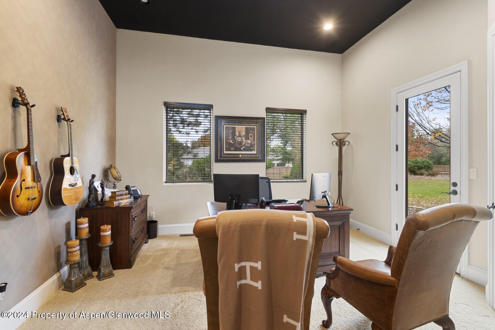 2612 Partridge Court Property Photo 6