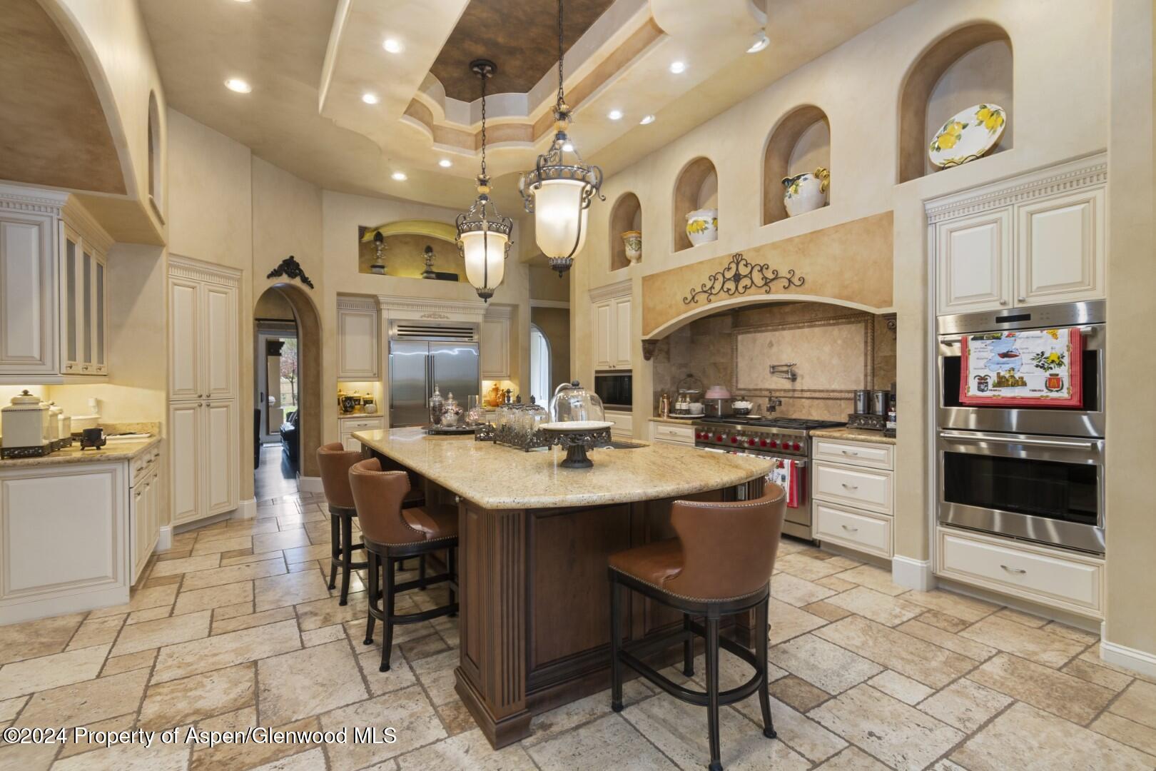 2612 Partridge Court Property Photo 8