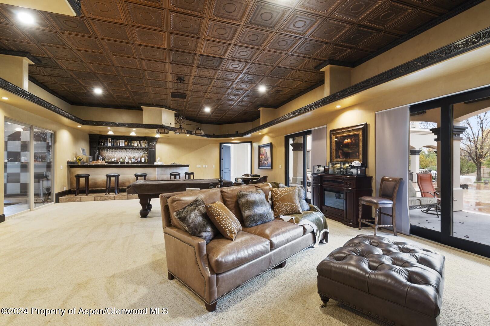 2612 Partridge Court Property Photo 11