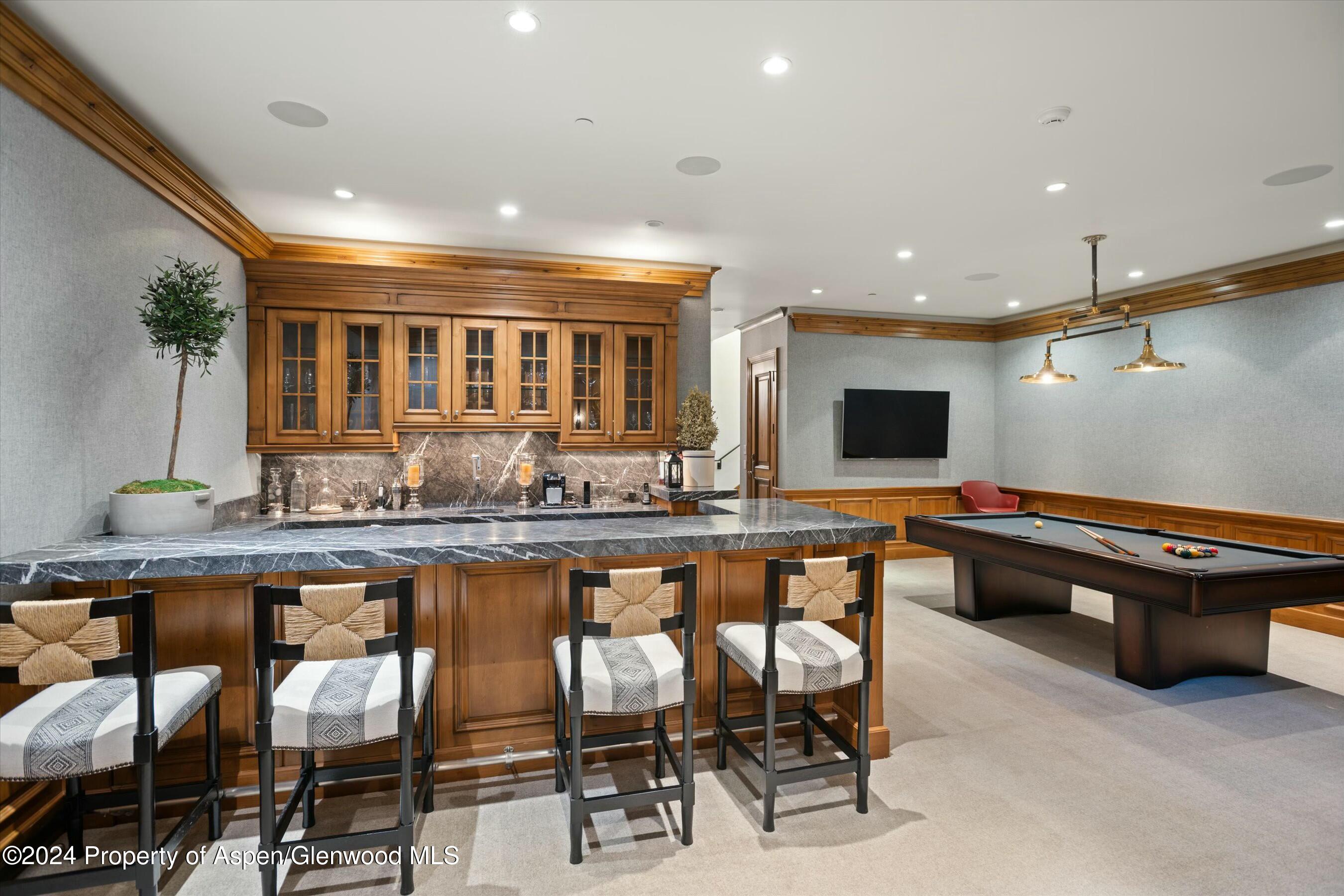 386 Pfister Drive Property Photo 18
