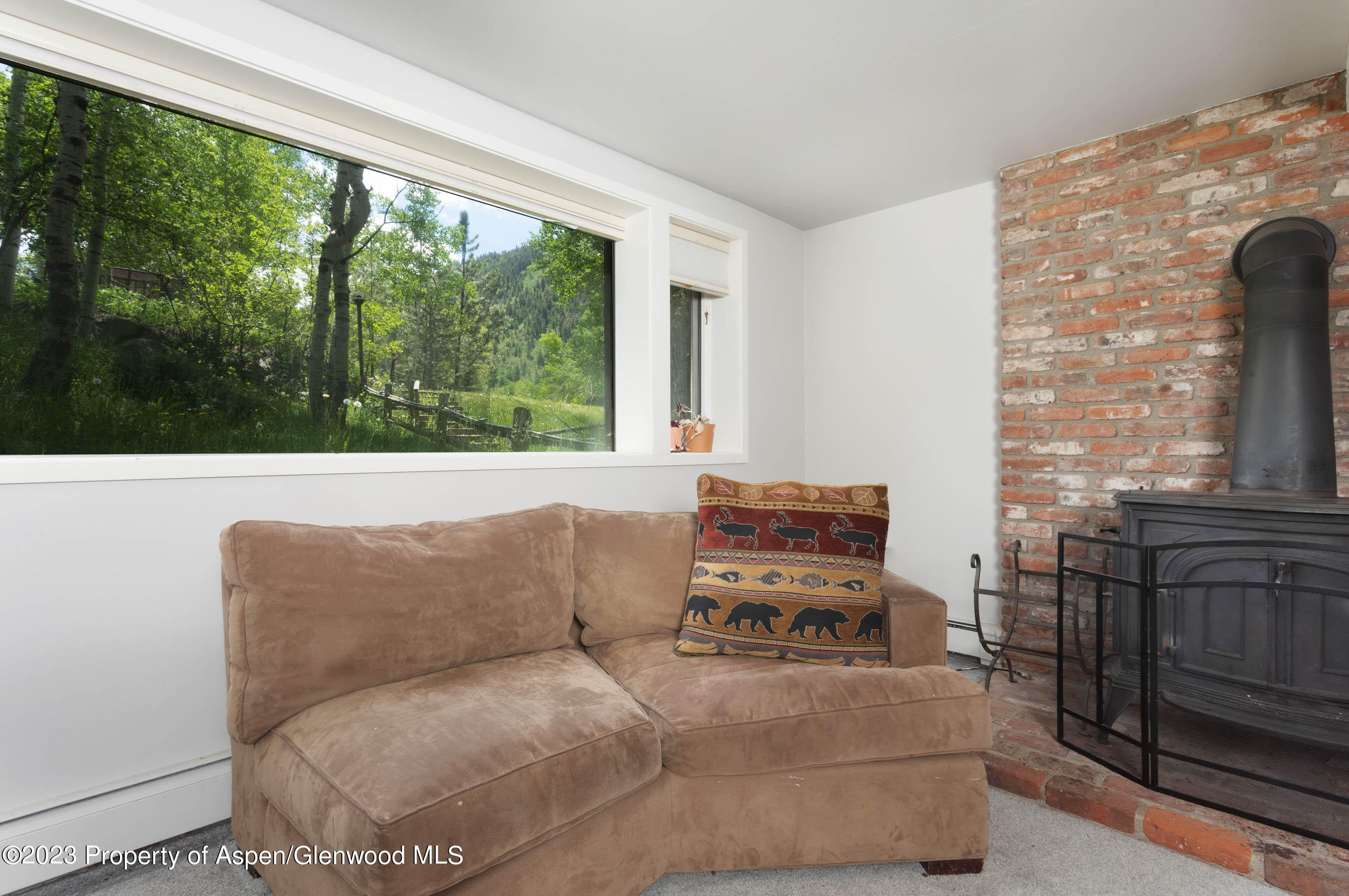 1452 Crystal Lake Road Property Photo 10