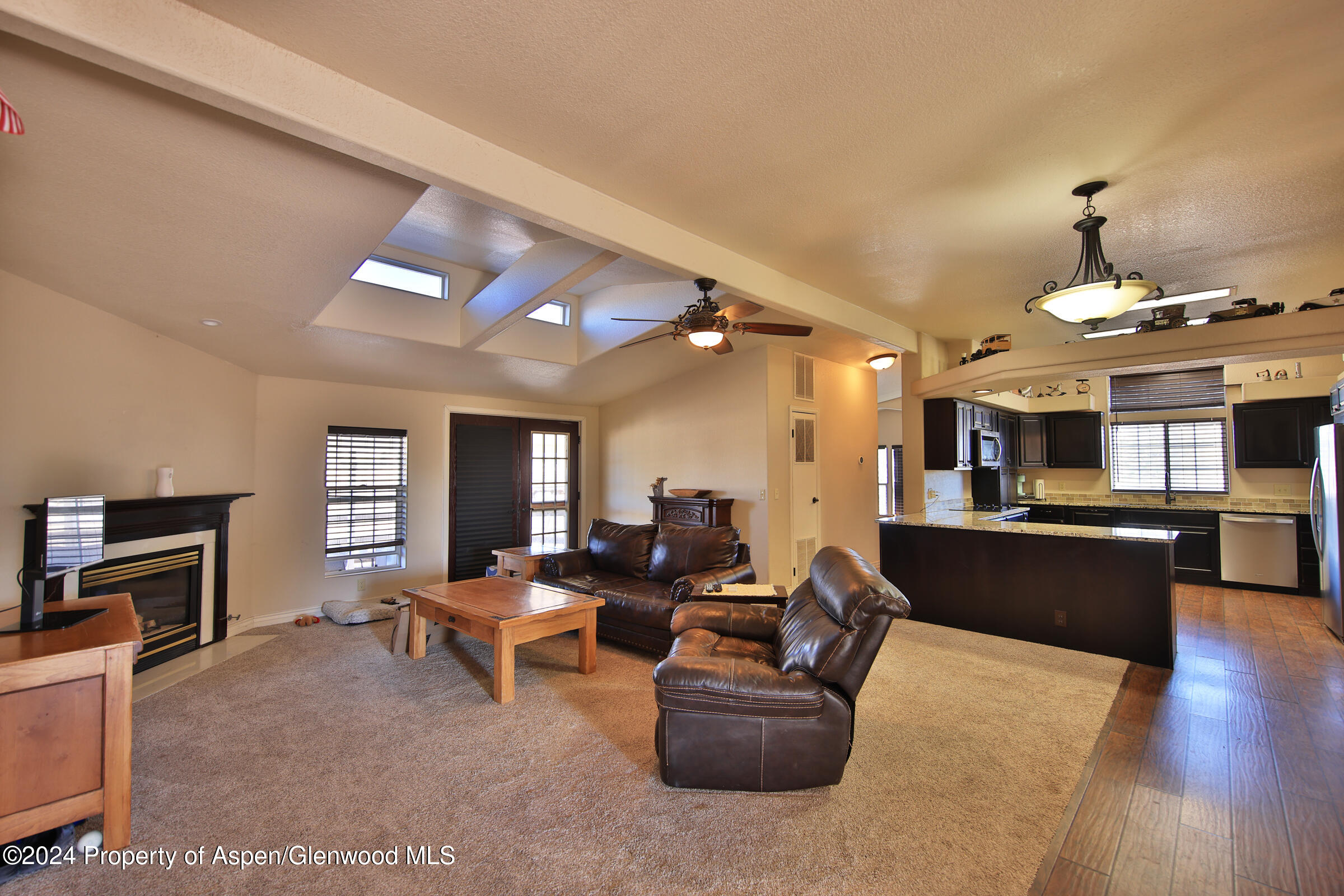 13011 Alboe Lane Property Photo 4