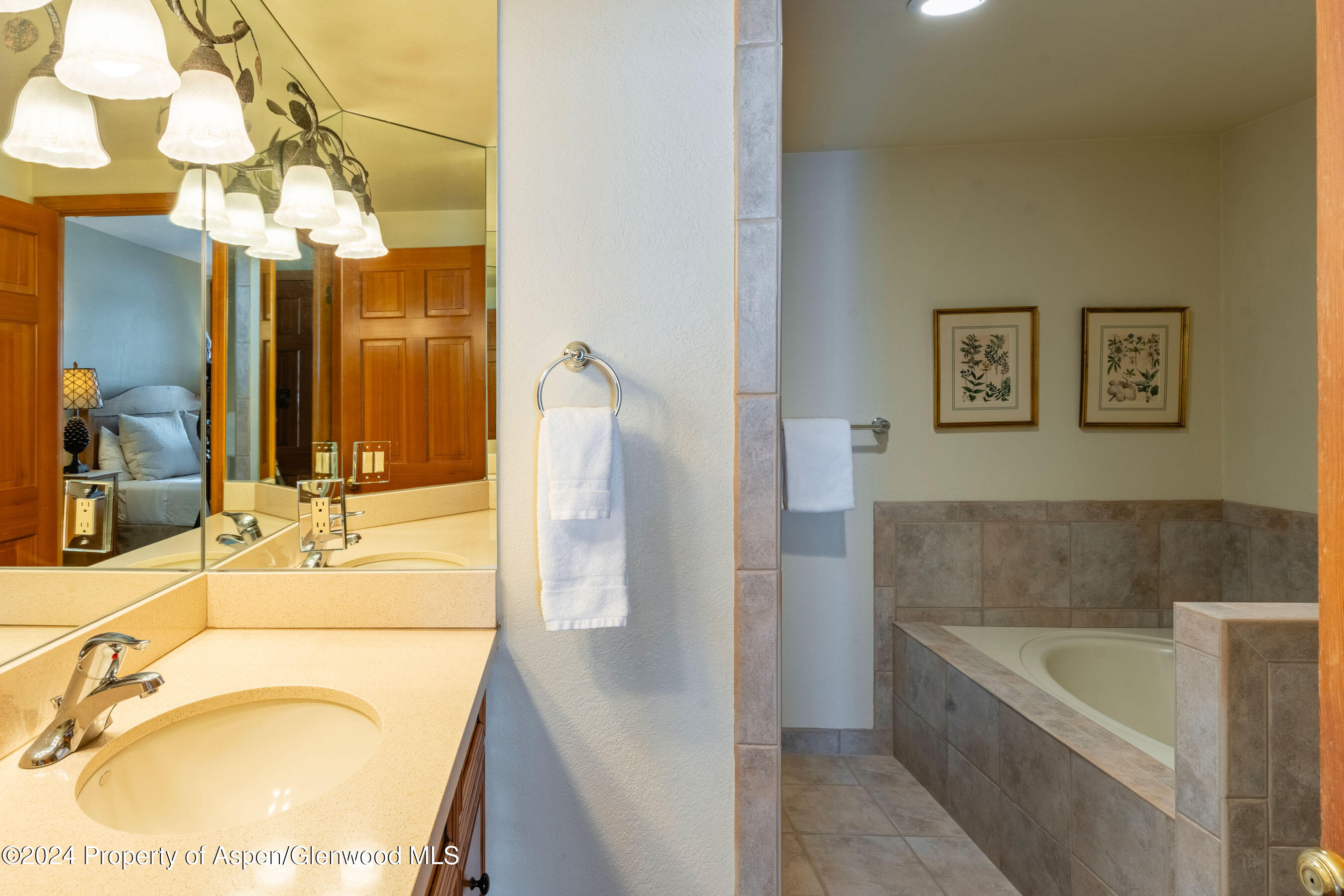 476 Wood Road, #41 Property Photo 11