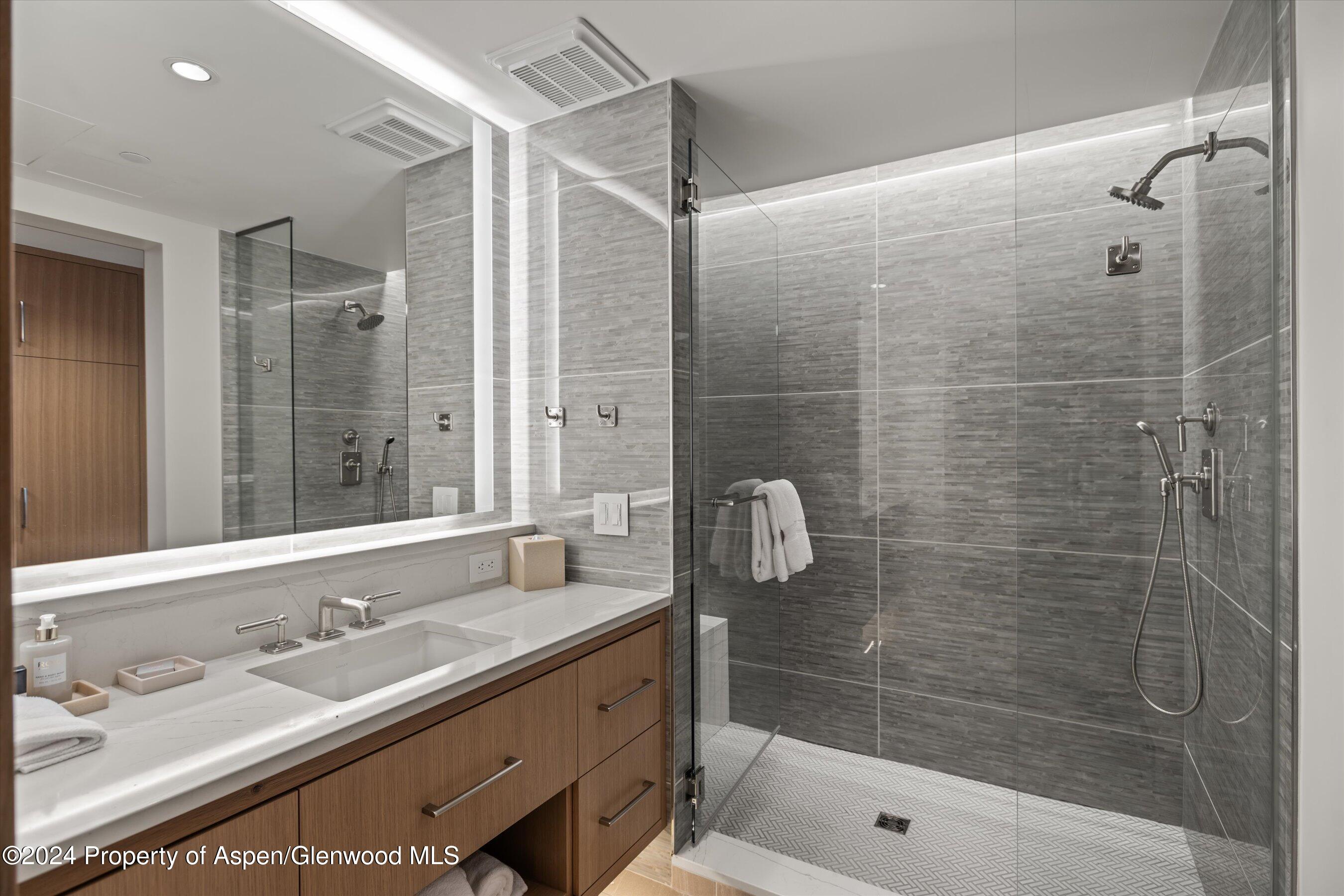 130 Wood Road, 261+263 Property Photo 17