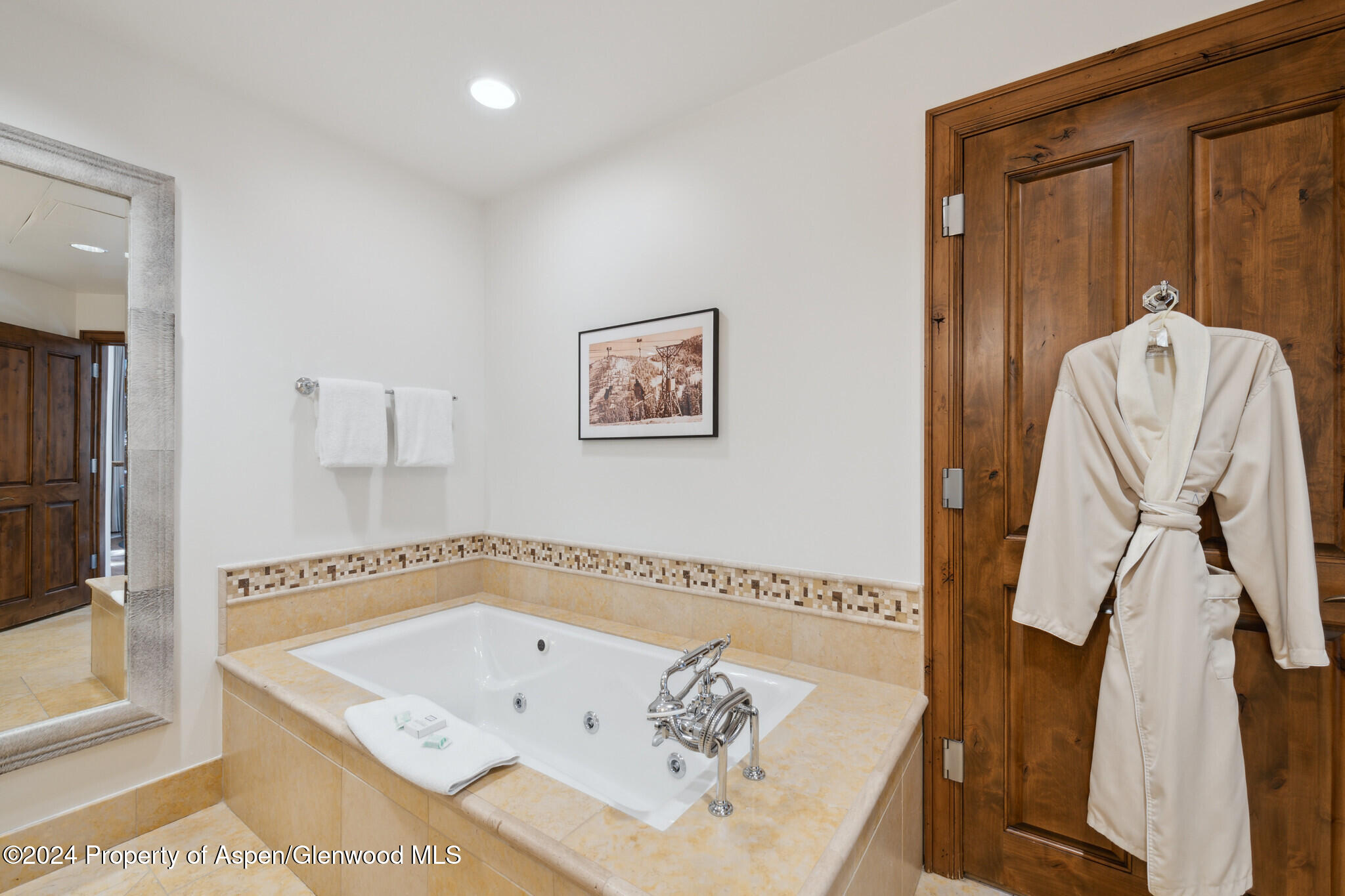 415 E Dean St, Unit 3 Property Photo 12
