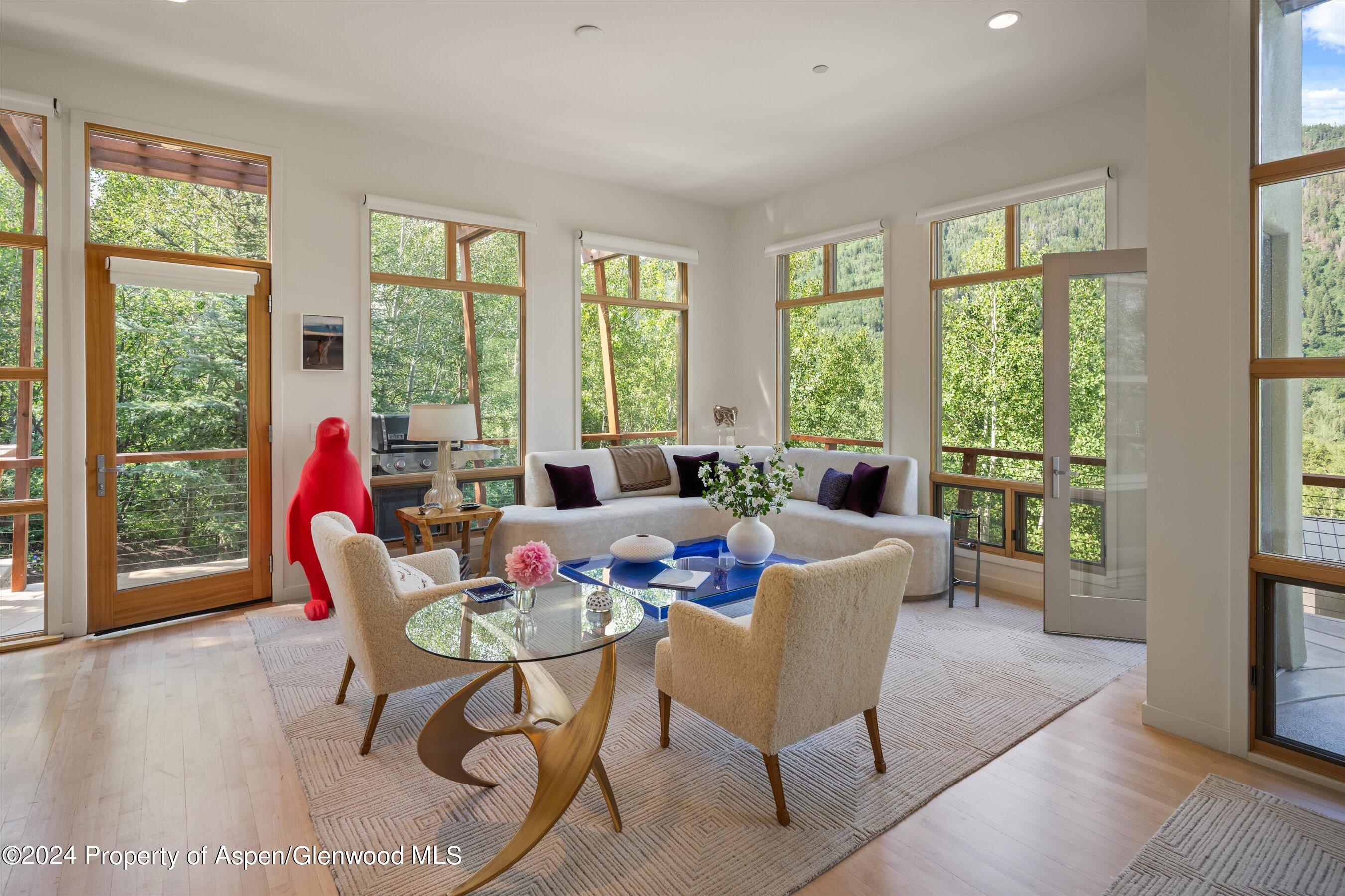 250 Mountain Laurel Drive, B Property Photo 3
