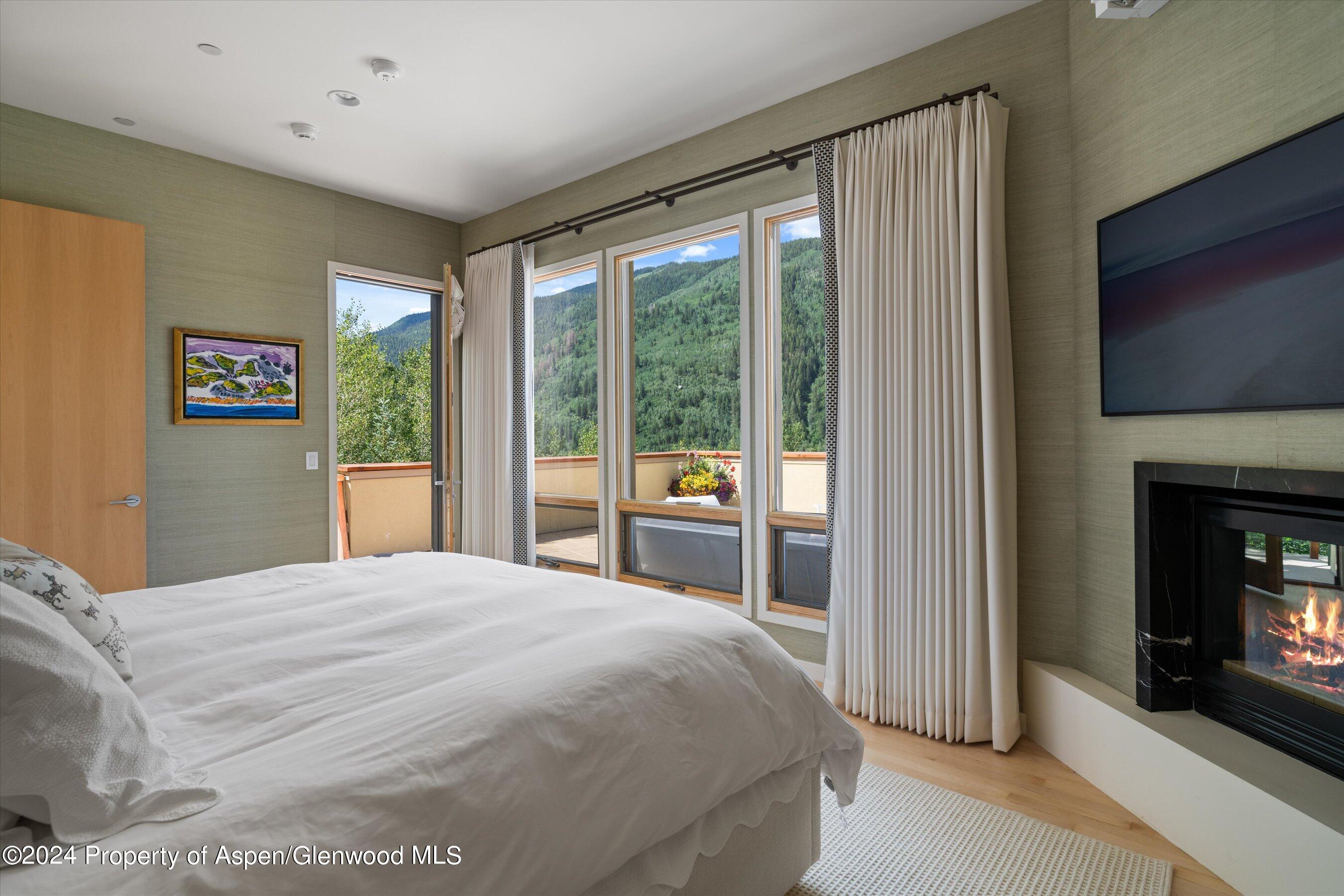 250 Mountain Laurel Drive, B Property Photo 25