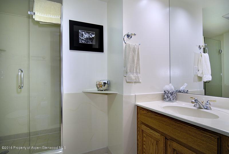 301 E Hyman Avenue, #305 (wks 13 Property Photo 12
