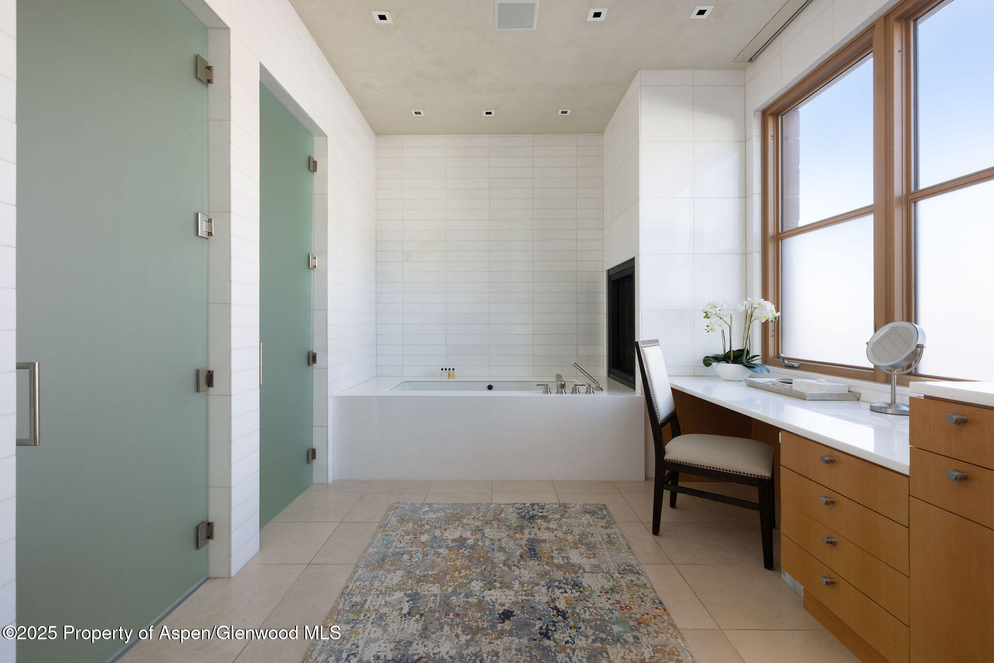 314 E Hyman Avenue Property Photo 17