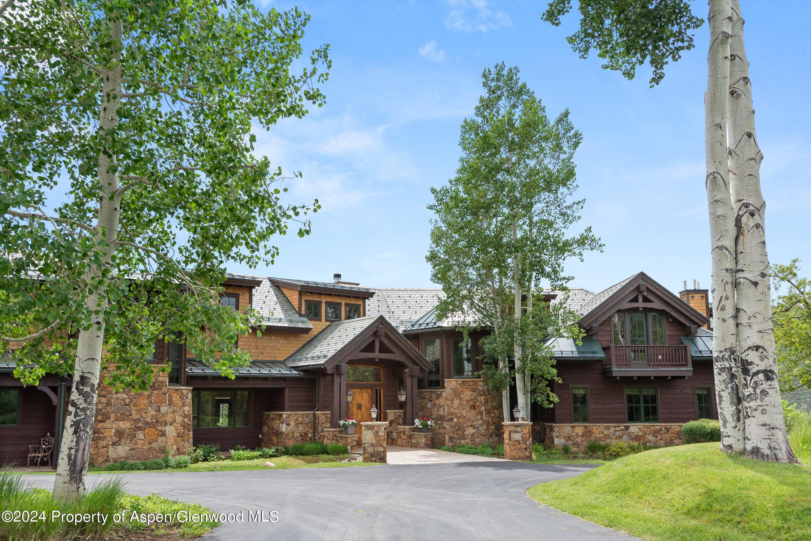 2016 Mclain Flats Road Property Photo 3