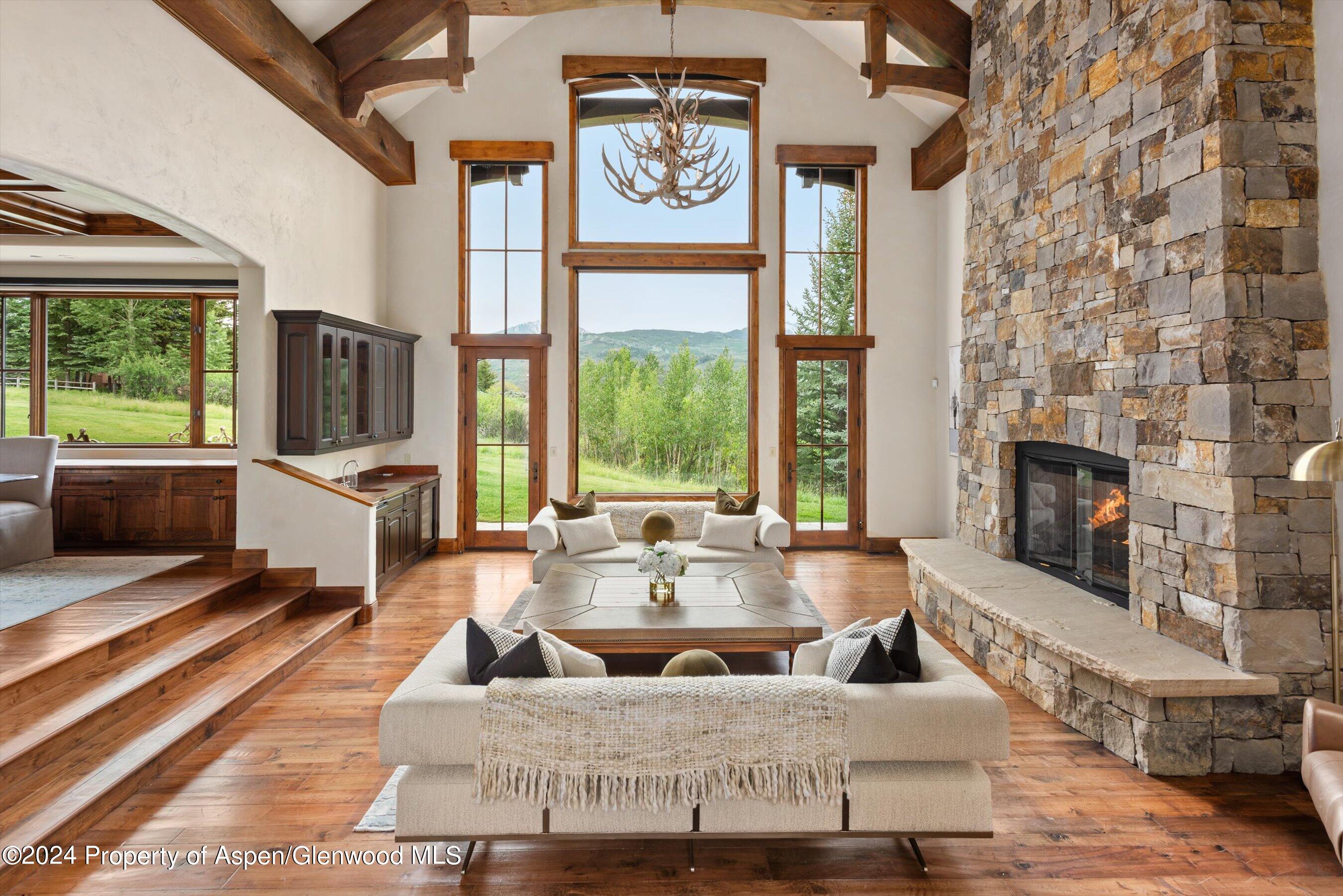 2016 Mclain Flats Road Property Photo 4