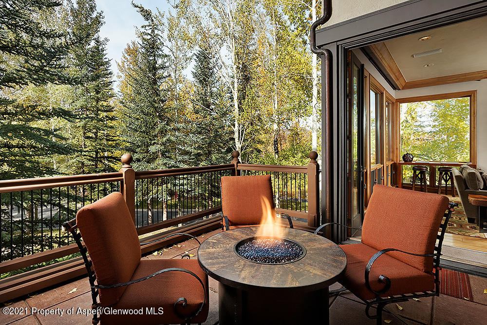 304 Streamside Court, 25 Property Photo 20