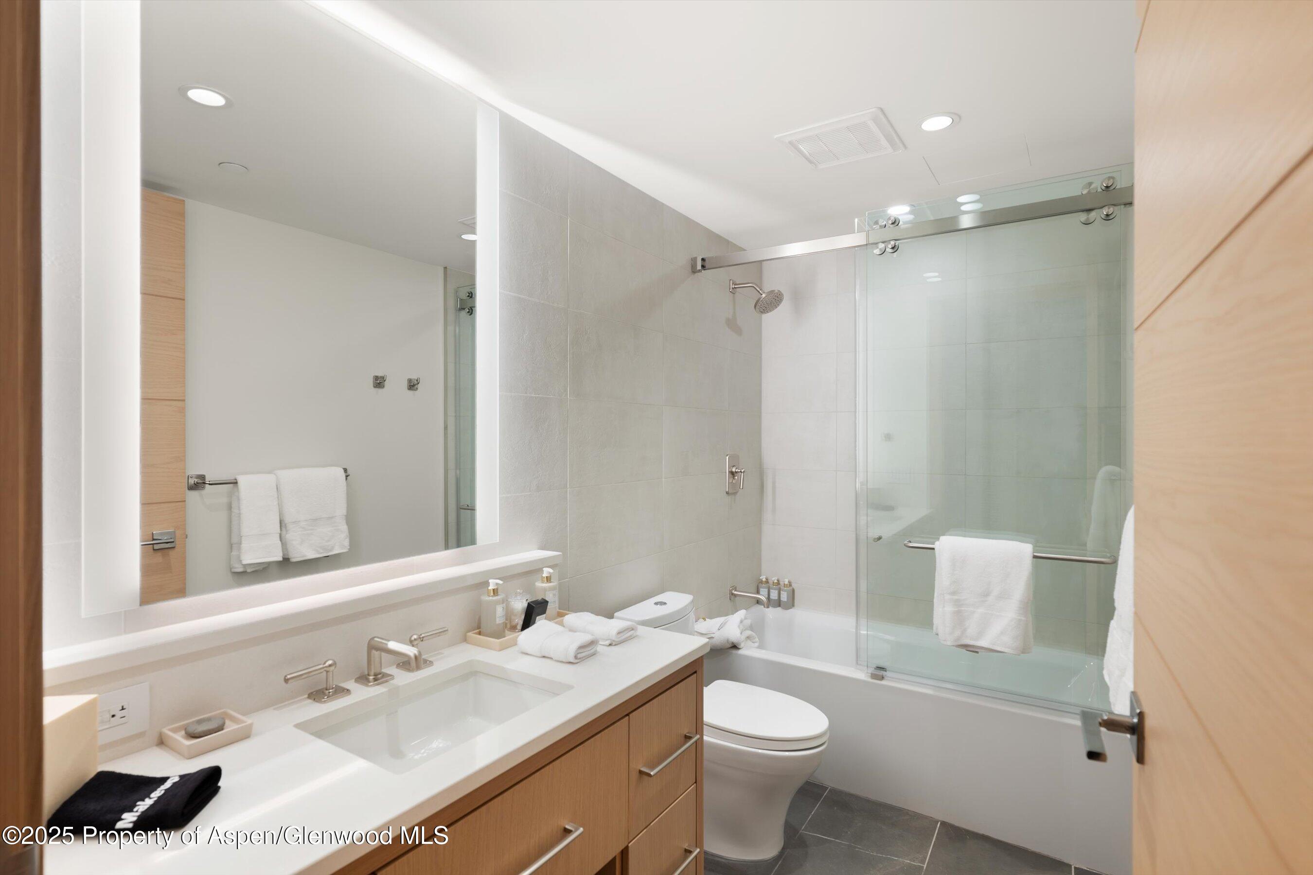 130 Wood Road, 253+255 Property Photo 19