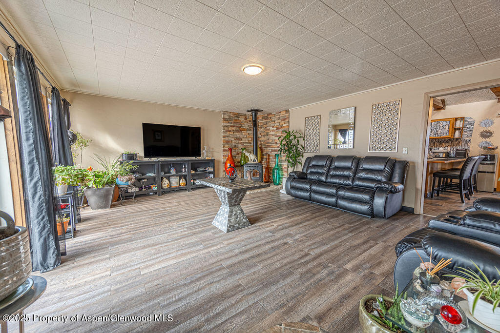 298 Middle Street Property Photo 16