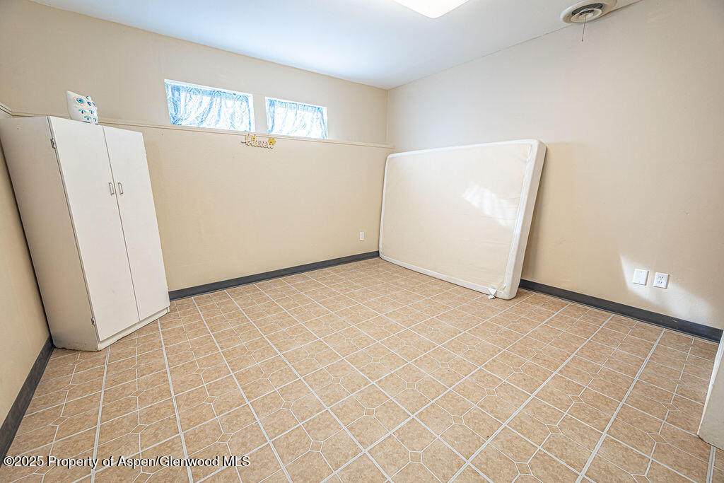 298 Middle Street Property Photo 32