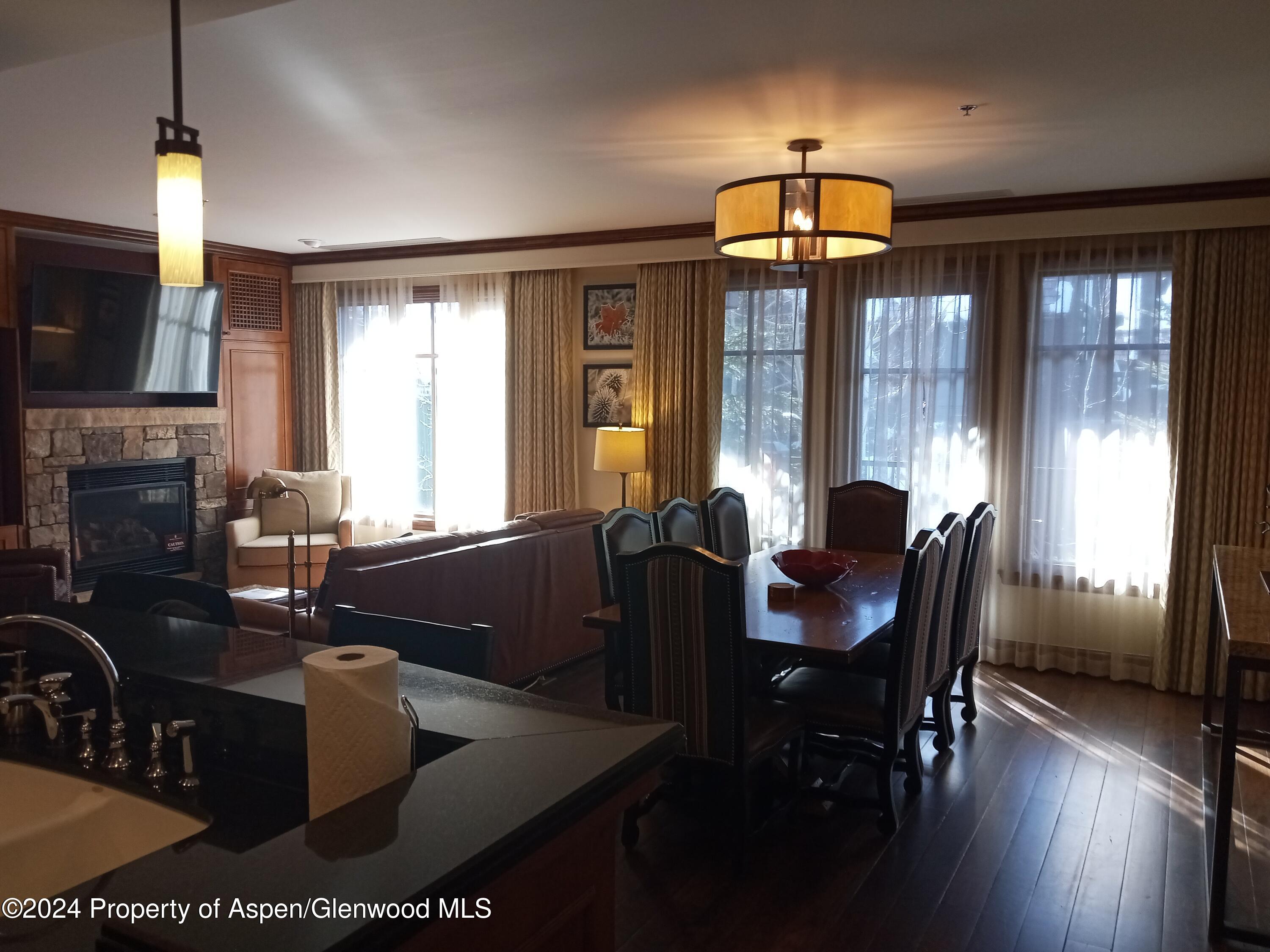 0075 Prospector Road, Unit 8206 Summer Interest 12 Property Photo 4
