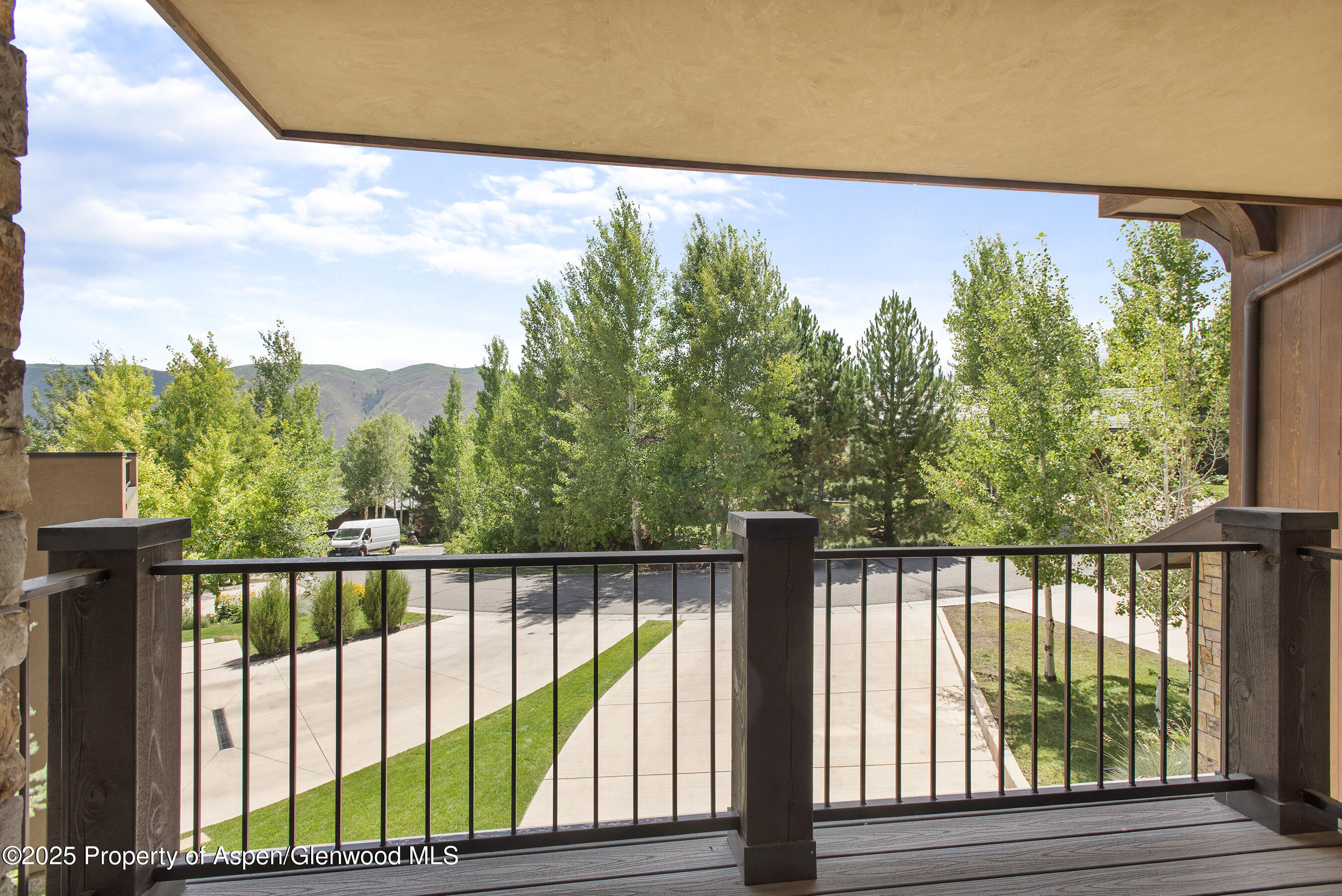 751 Promontory Lane Property Photo 31