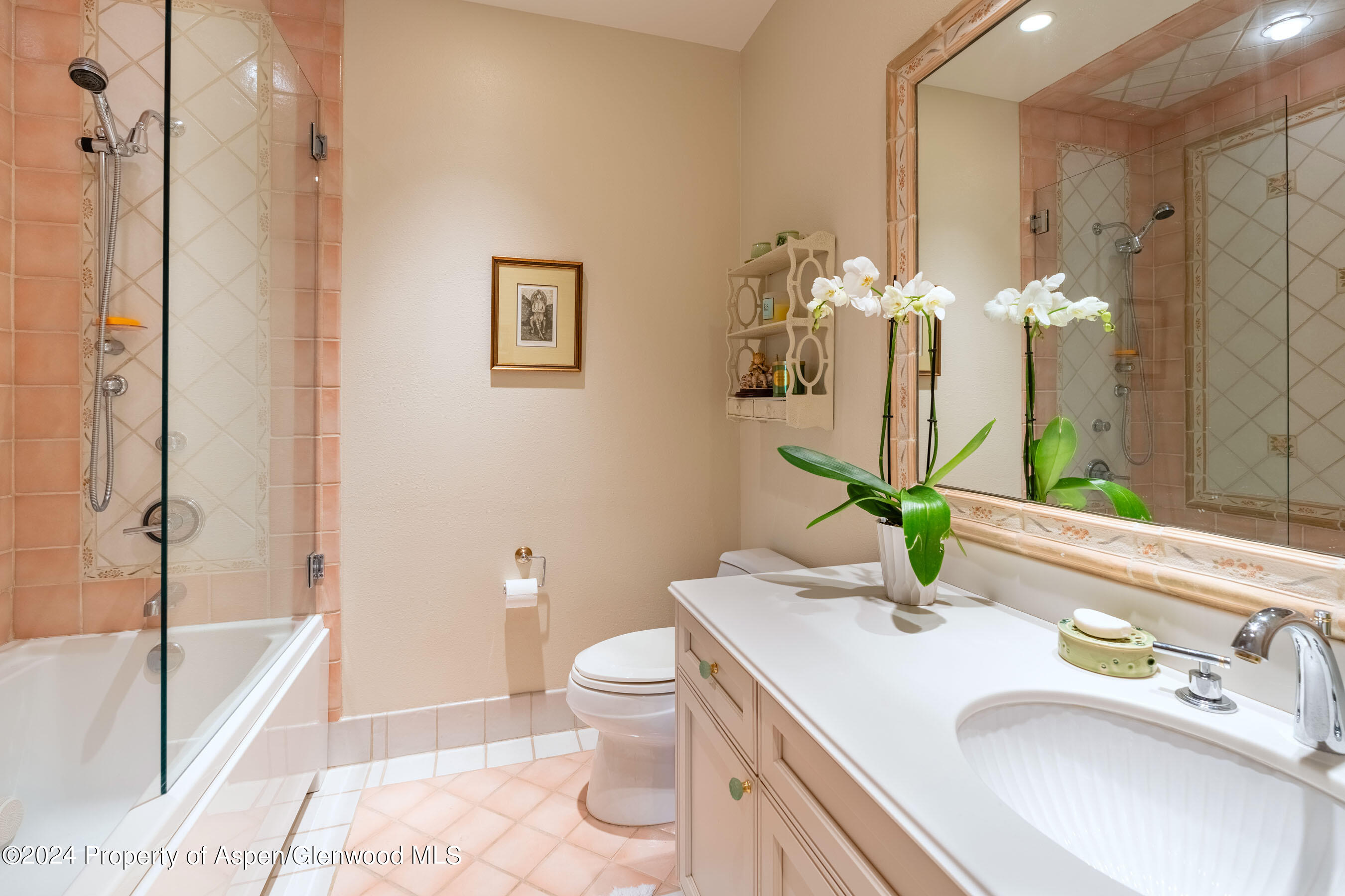 221 Stellar Lane Property Photo 32