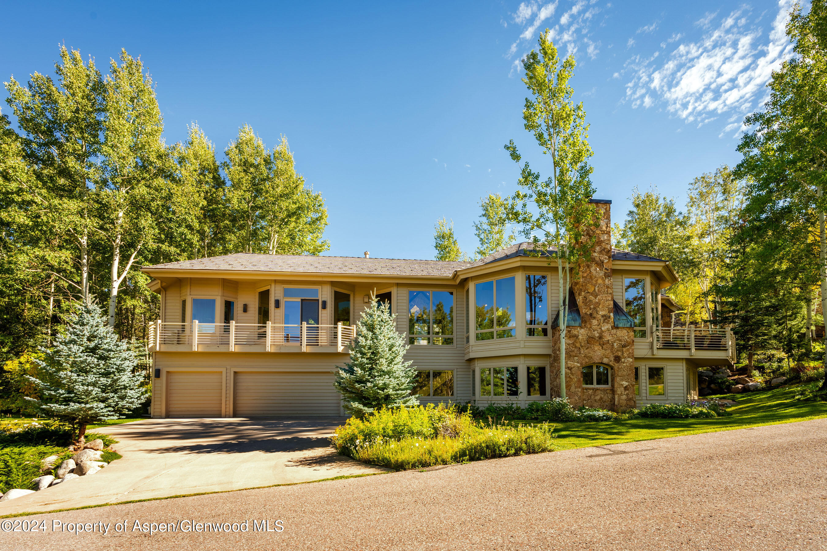 221 Stellar Lane Property Photo 37