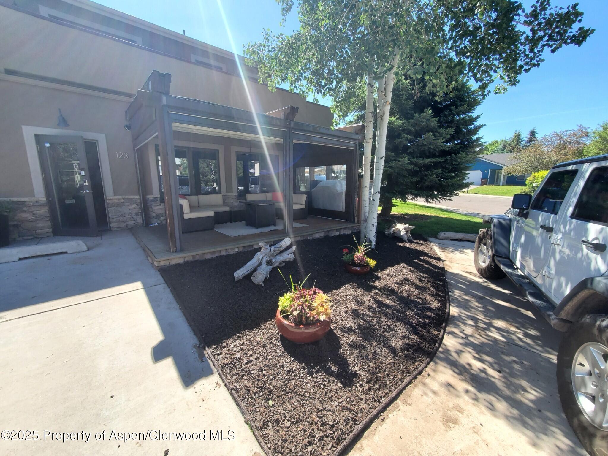 123 Village Lane Property Photo 8