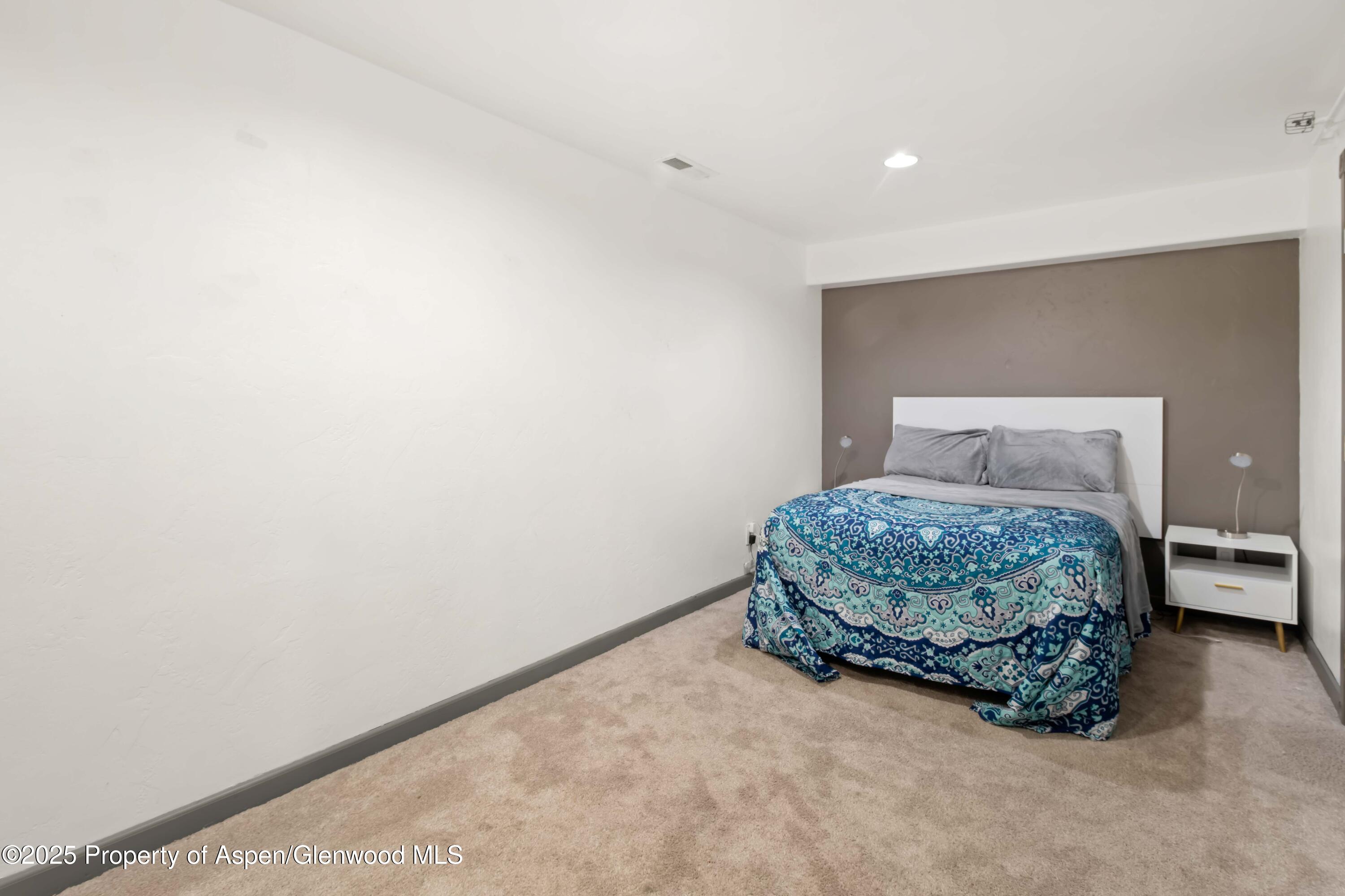123 Village Lane Property Photo 14
