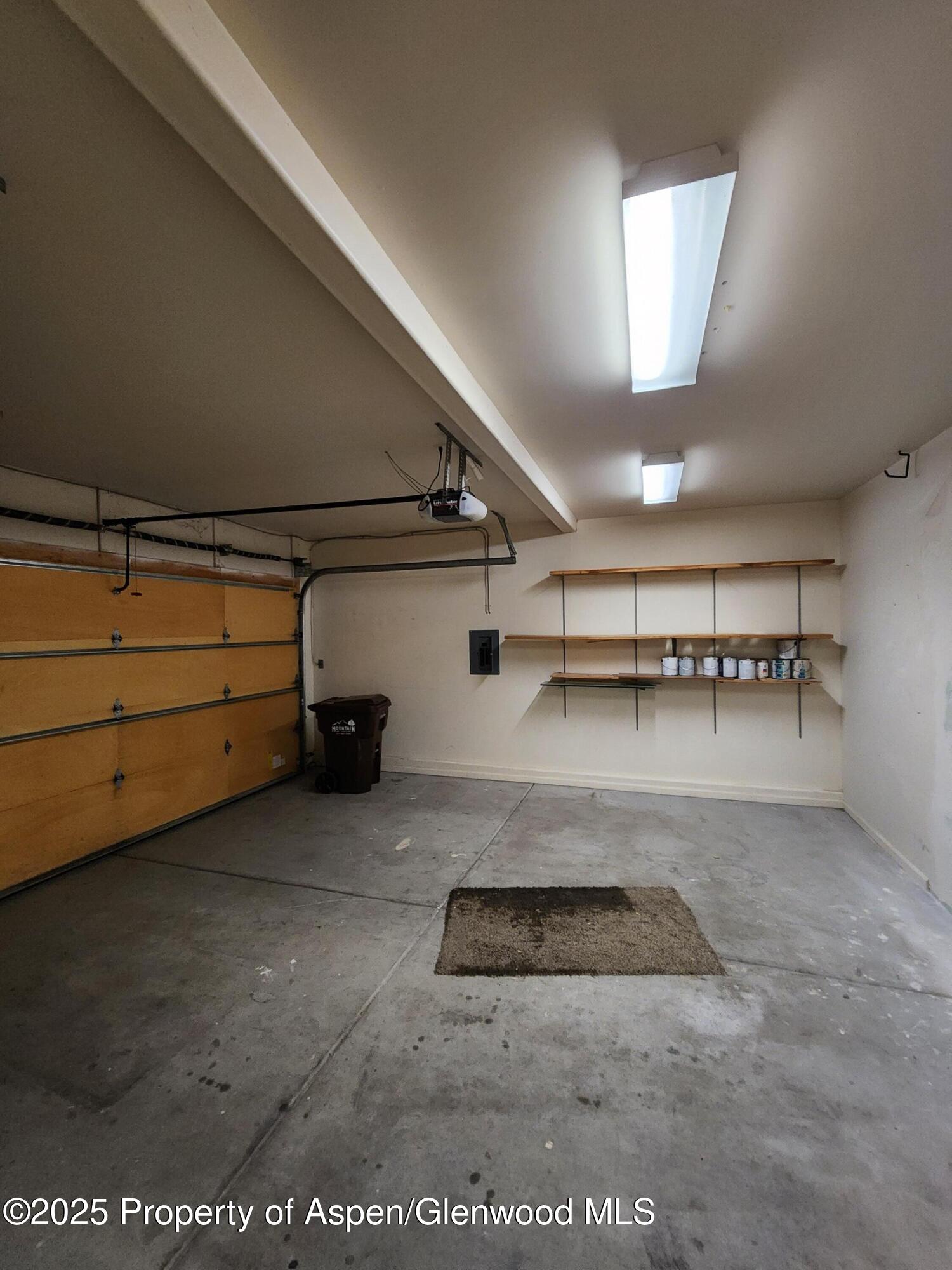279 Whitehorse Drive Property Photo 16