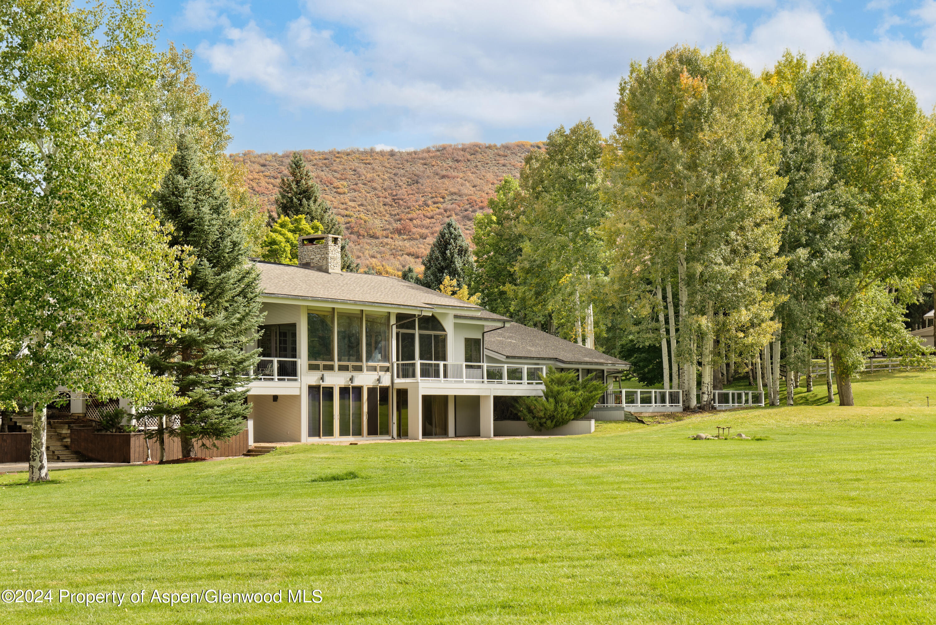 1650 Mclain Flats Road Property Photo 11