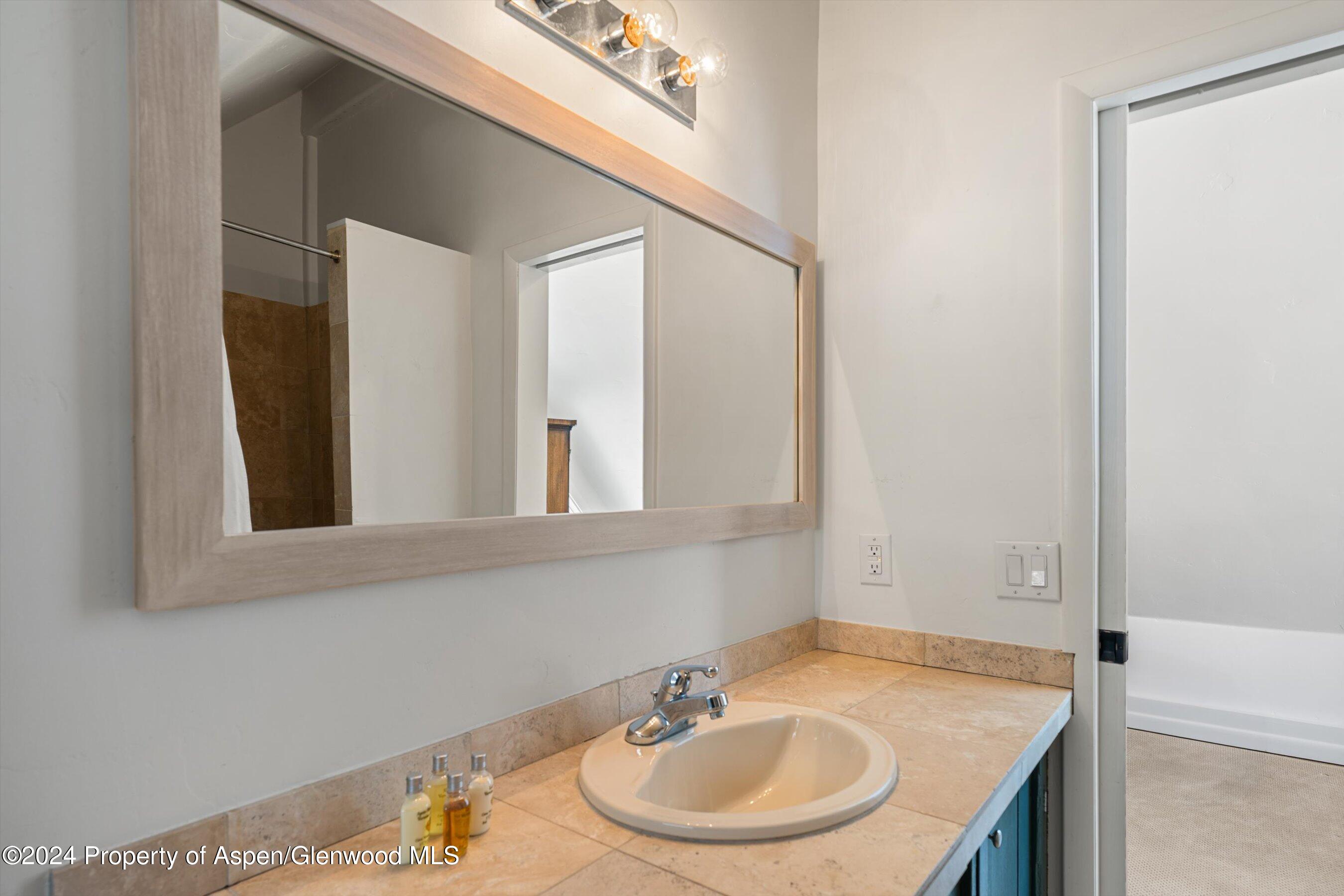 182 Bennett Place Property Photo 26