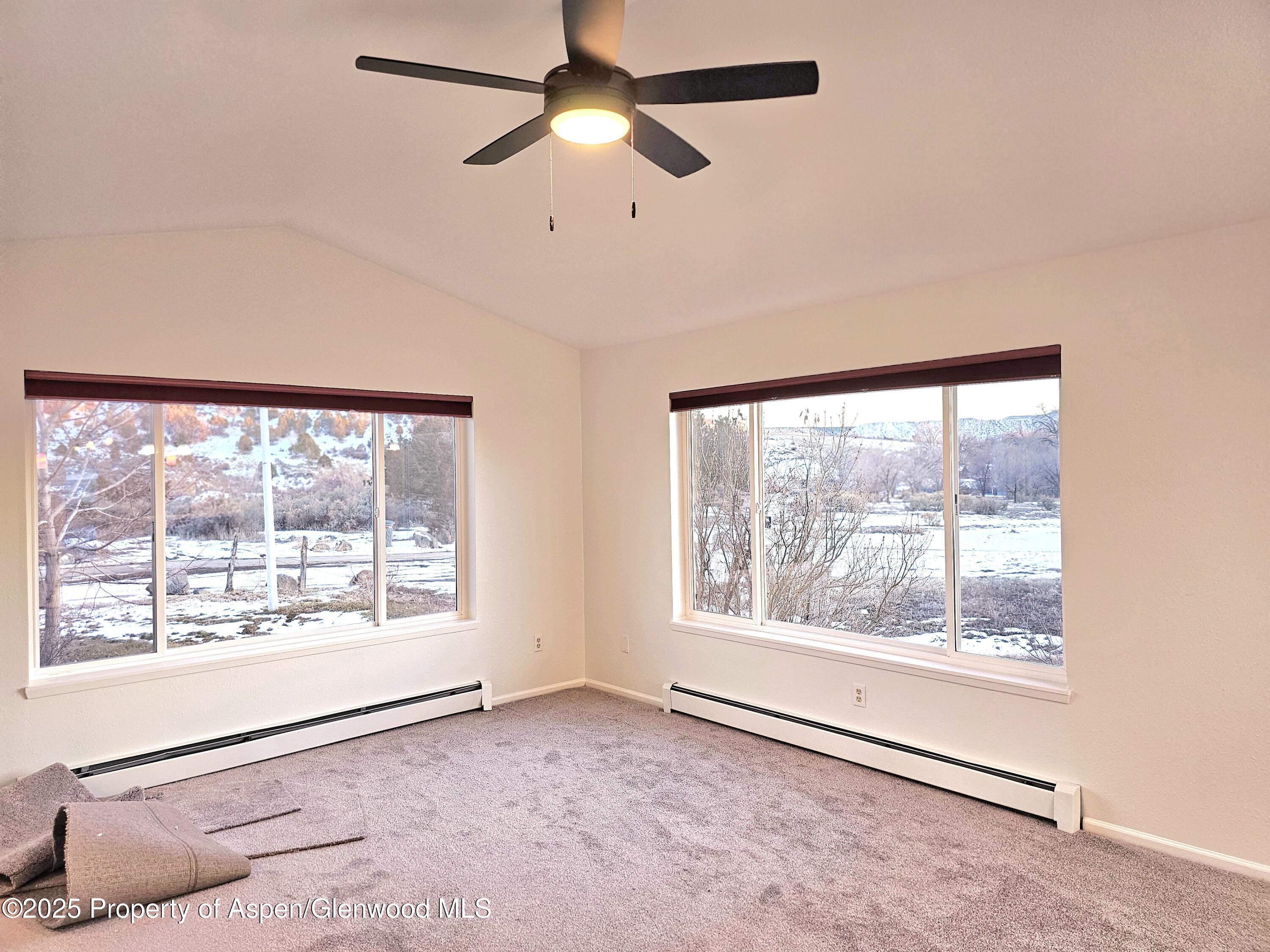 1931 Acacia Avenue Property Photo 2