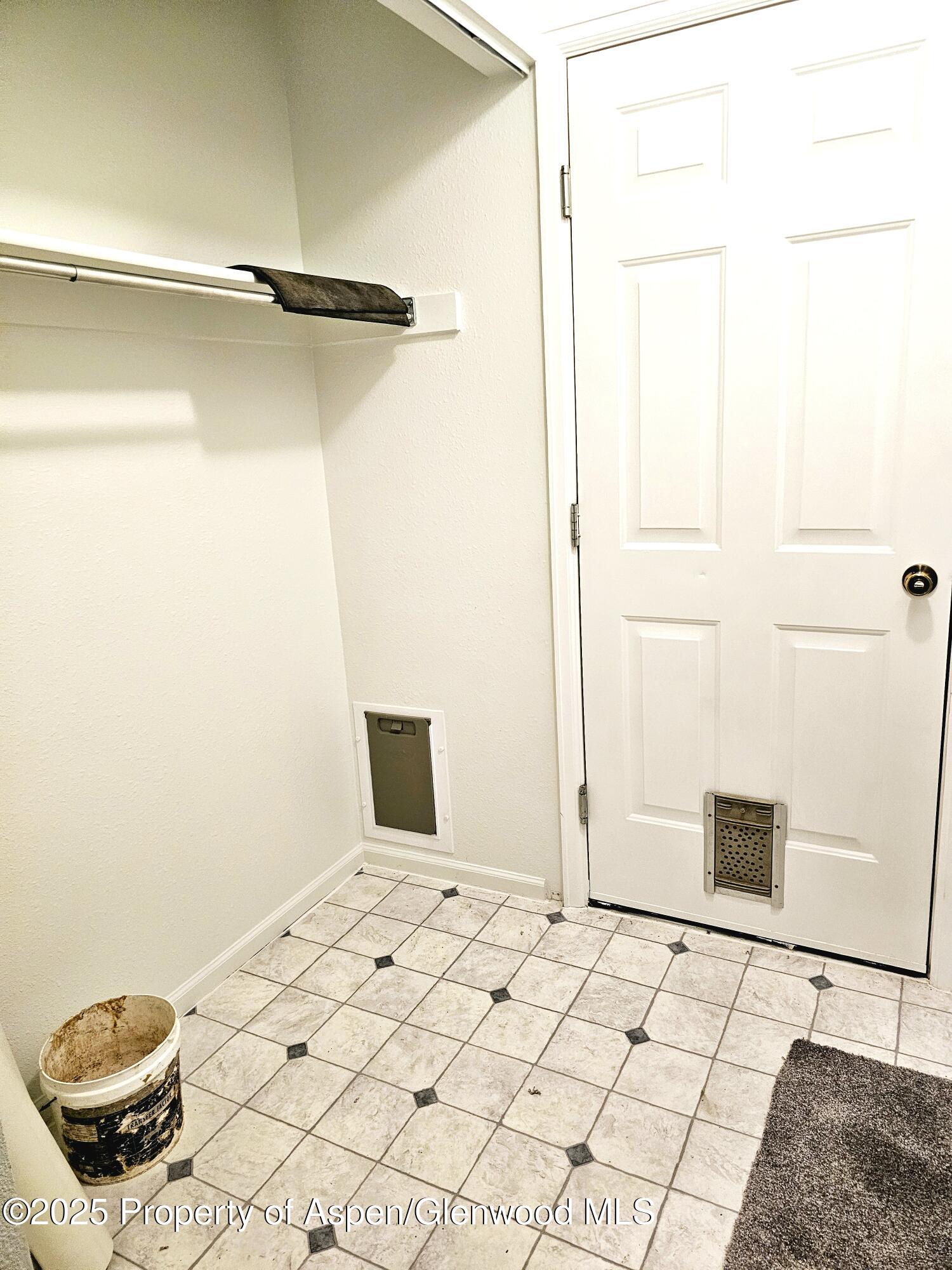 1931 Acacia Avenue Property Photo 27