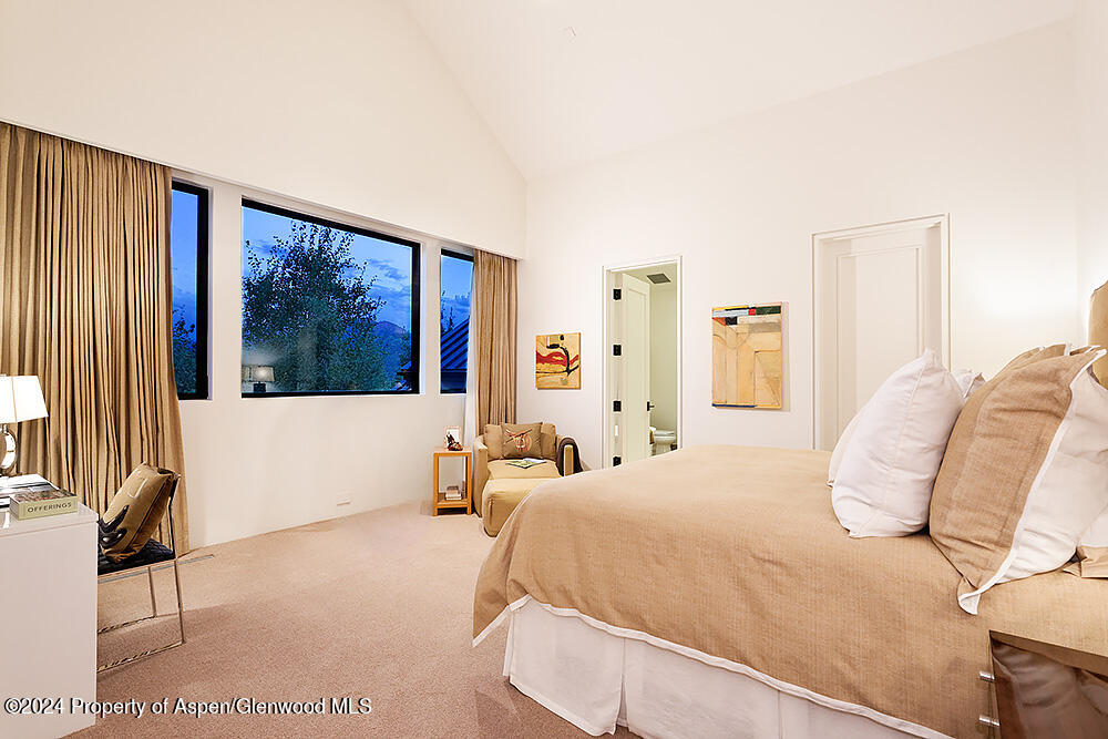 372 Sunnyside Lane Property Photo 37