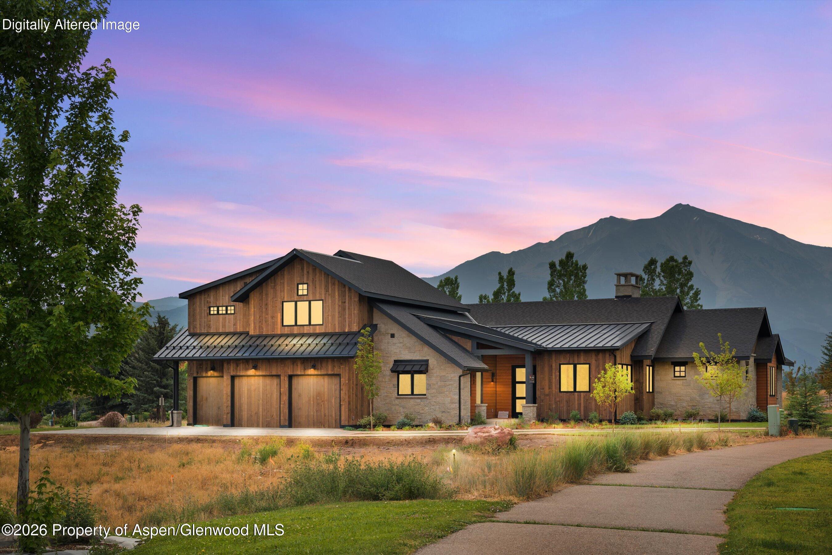 860 Perry Ridge Property Photo