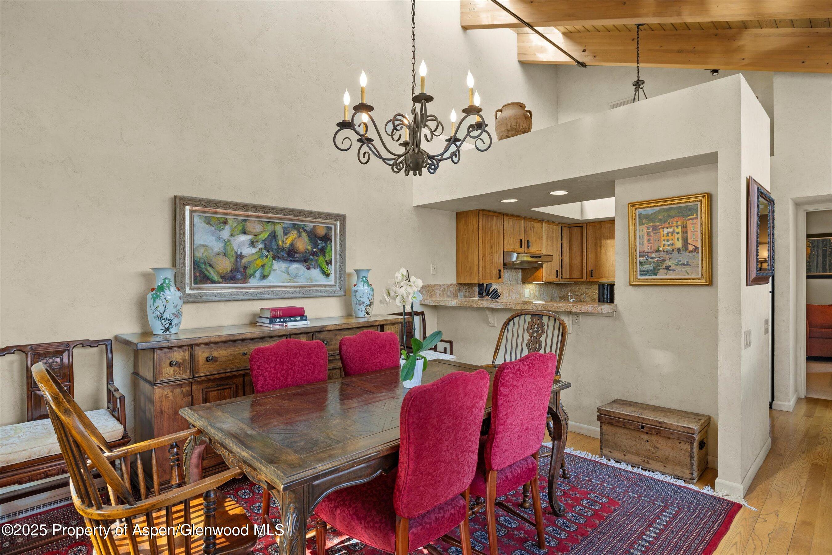 117 W Hyman, #2 Property Photo 8
