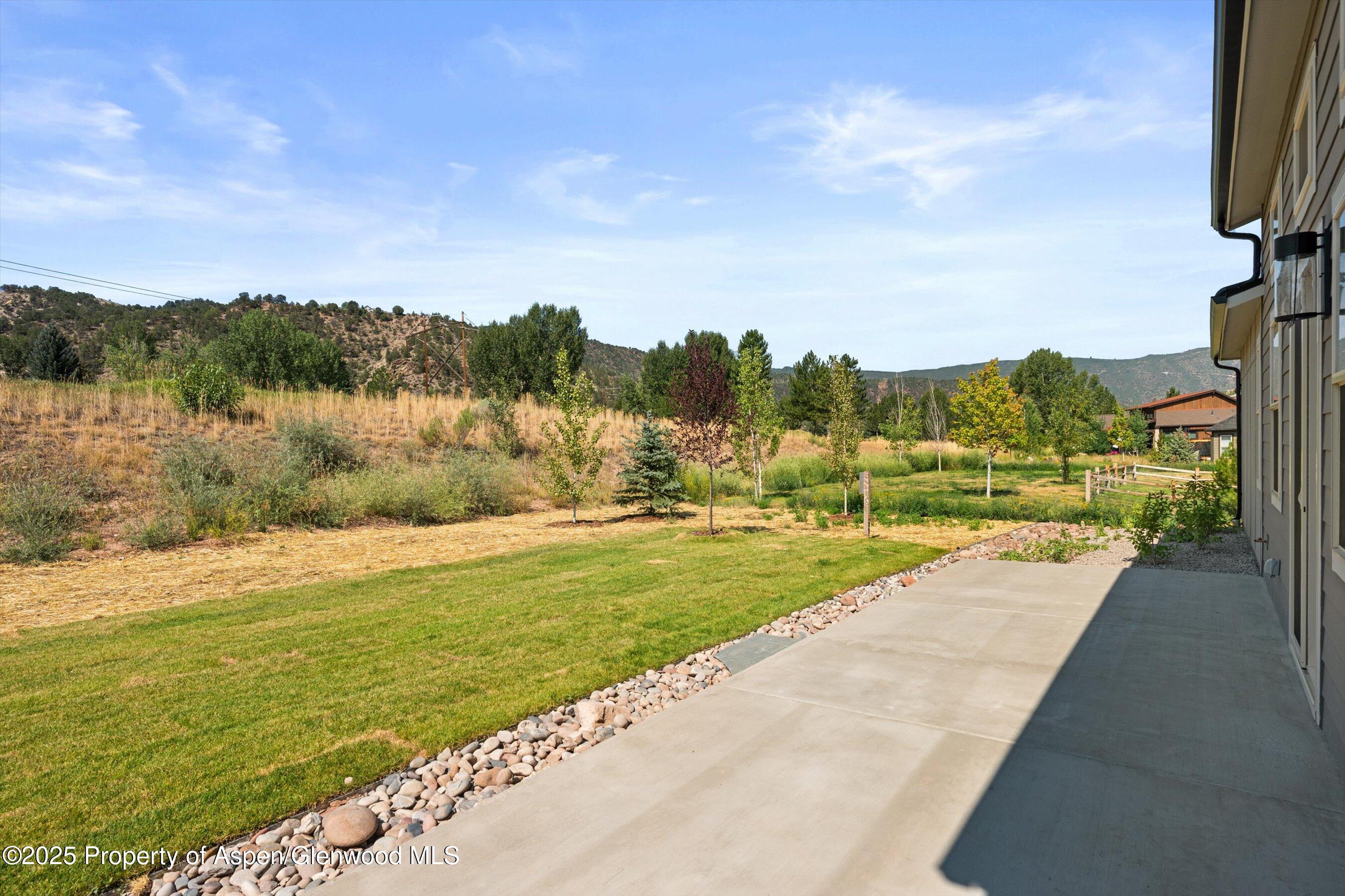 209 Blue Heron Drive Property Photo 4