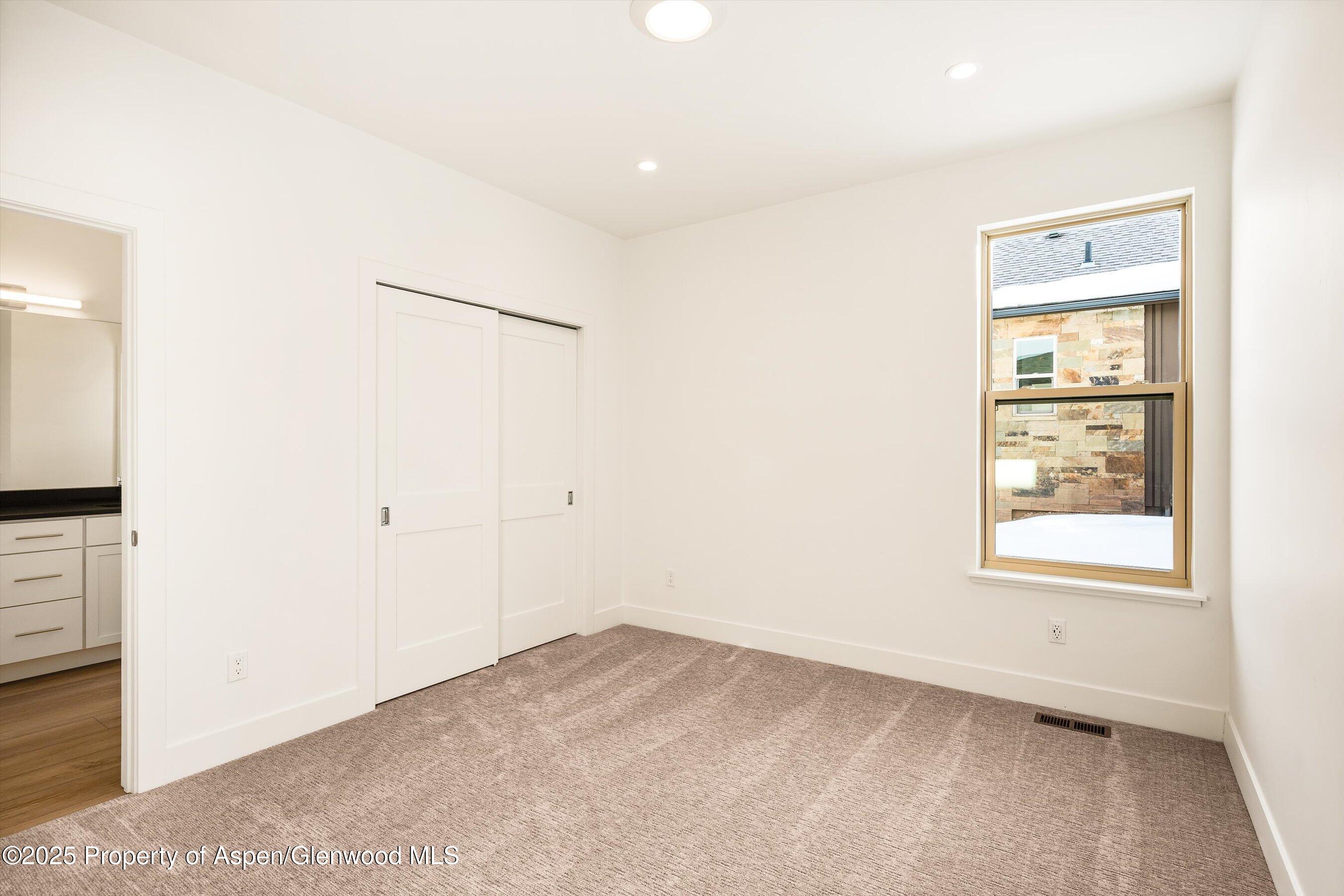 209 Blue Heron Drive Property Photo 20