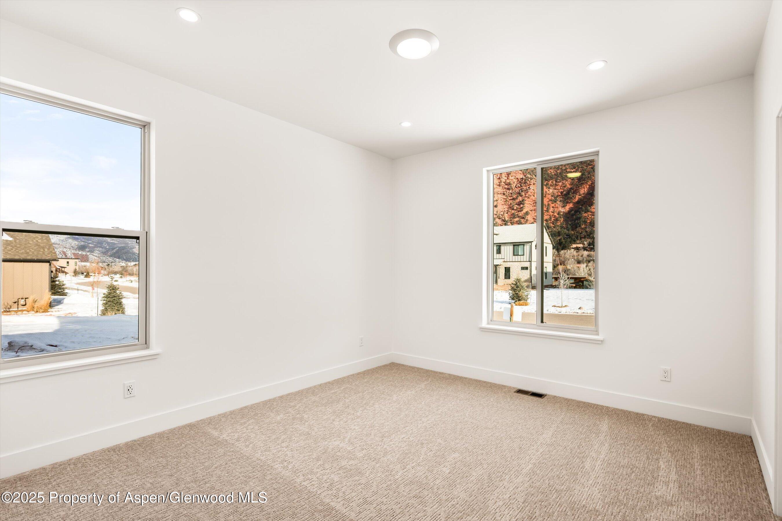 209 Blue Heron Drive Property Photo 21