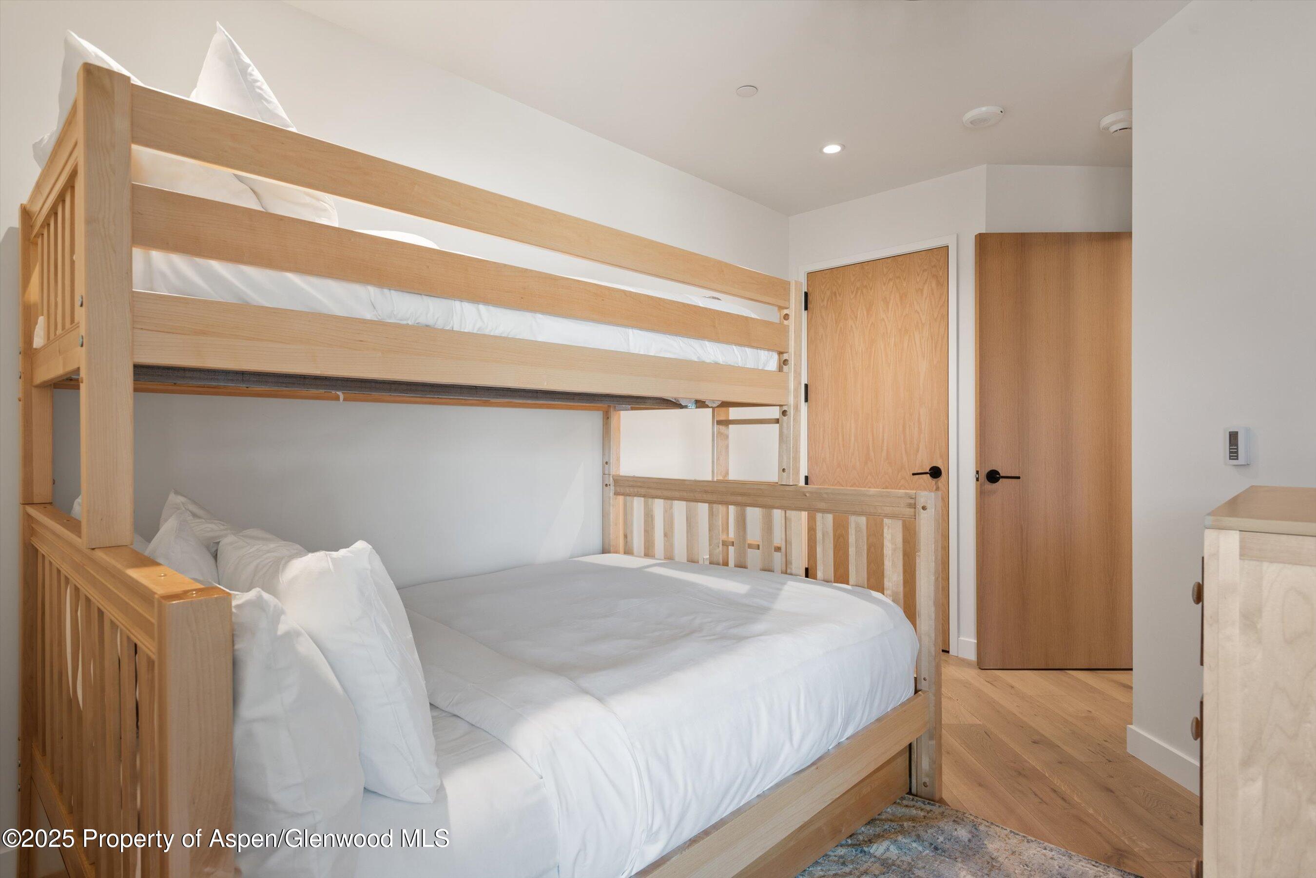 119 Wood Road, Unit 206 Property Photo 12