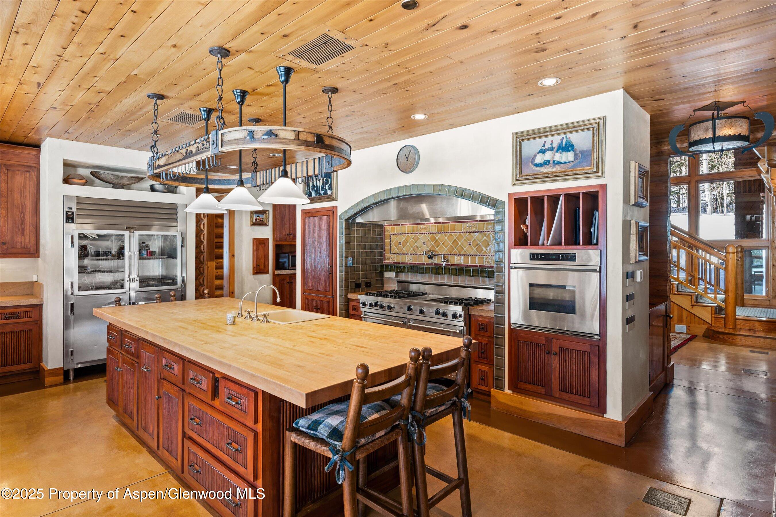 195 N Hayden Road Property Photo 10