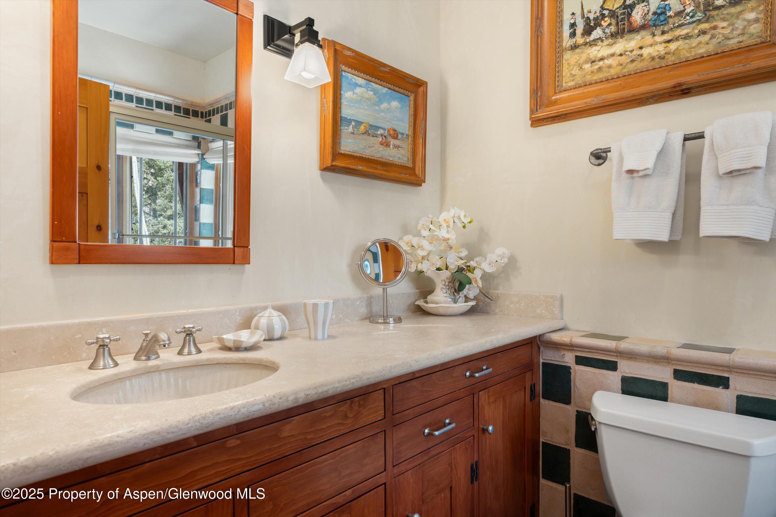 195 N Hayden Road Property Photo 23