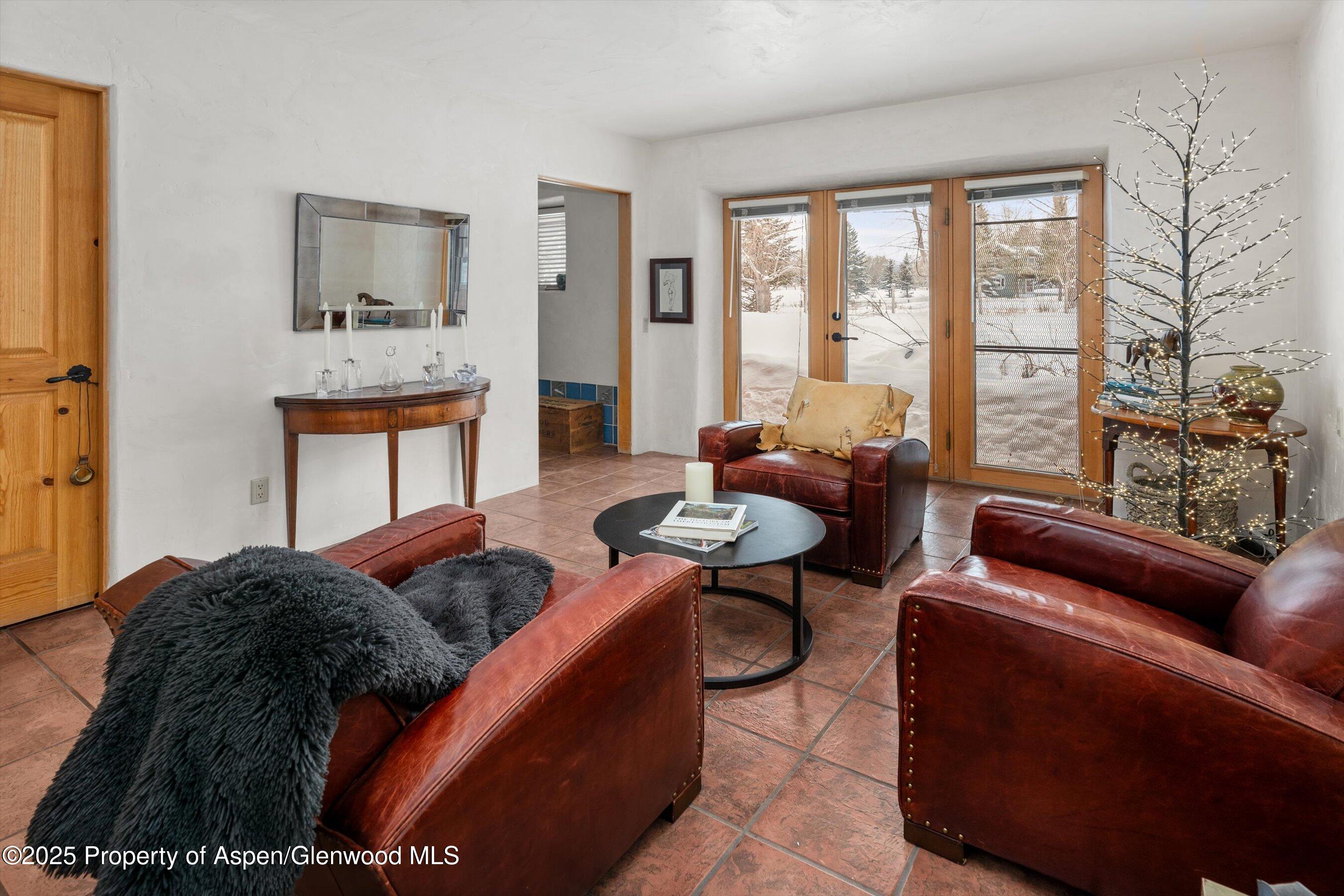 7282 Upper River Road Property Photo 14